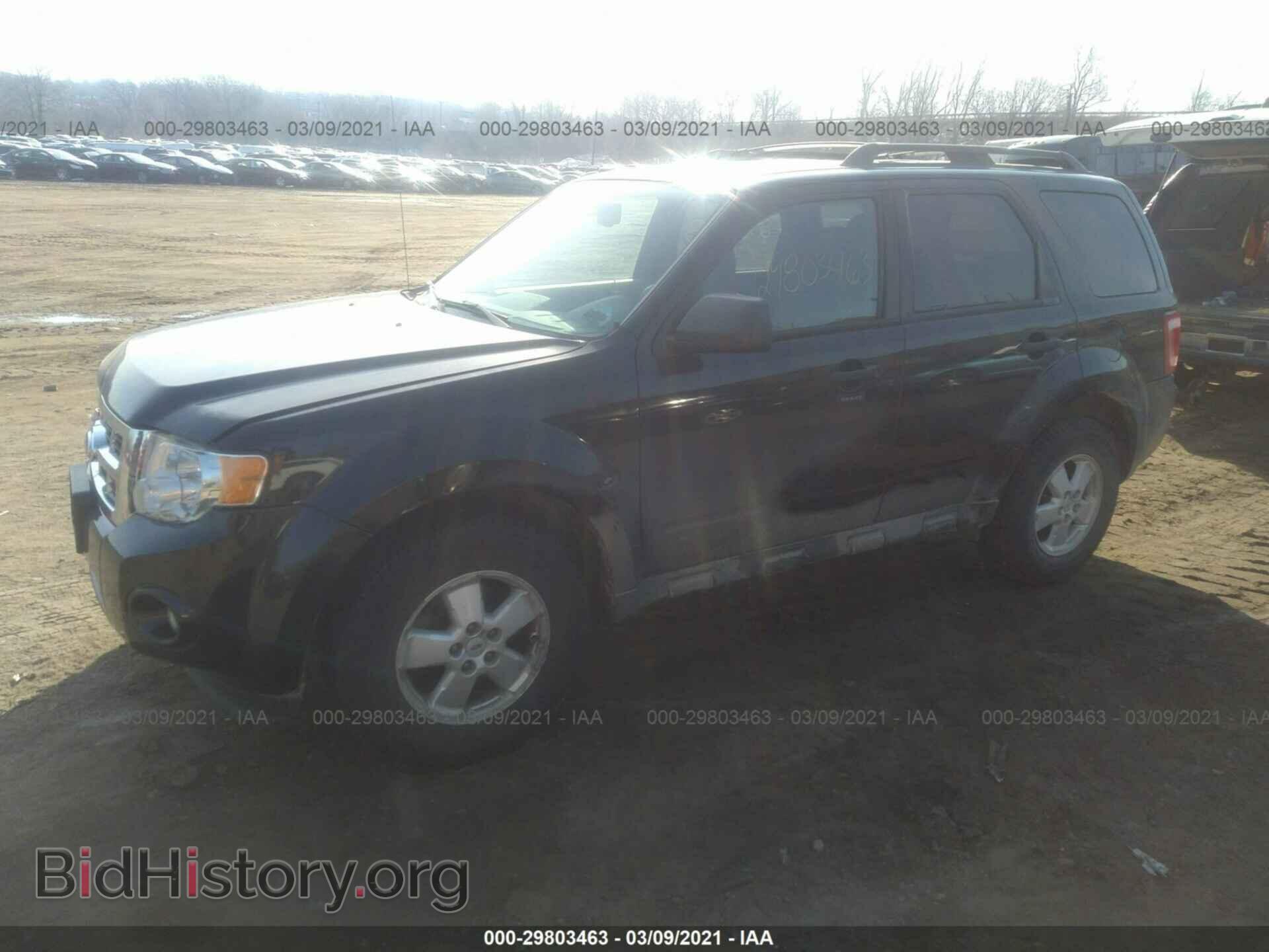 2011 FORD ESCAPE - VIN: 1FMCU9D77BKA08046 - Фото 2