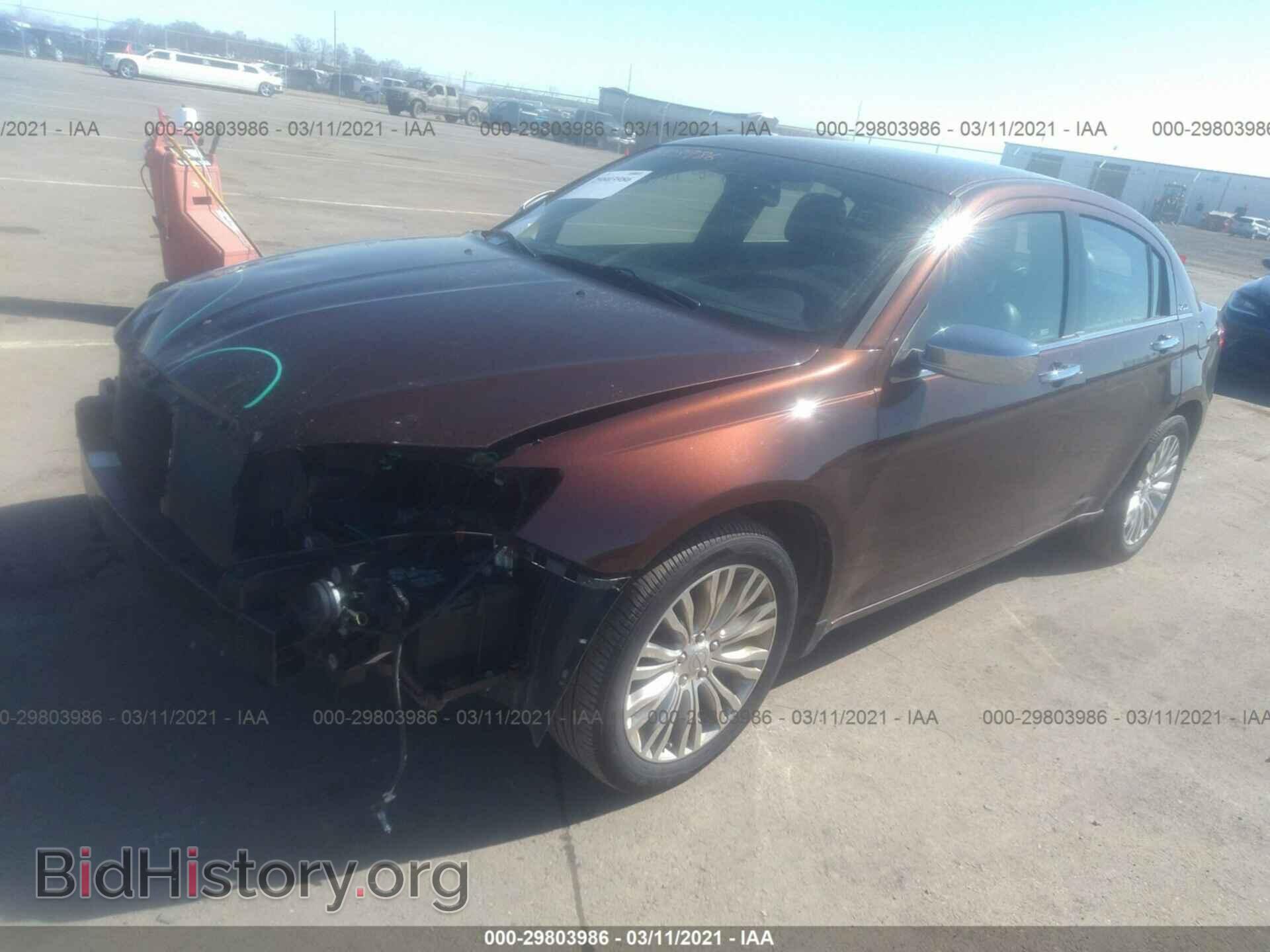 2012 CHRYSLER 200 - VIN: 1C3CCBCBXCN304901 - Фото 2