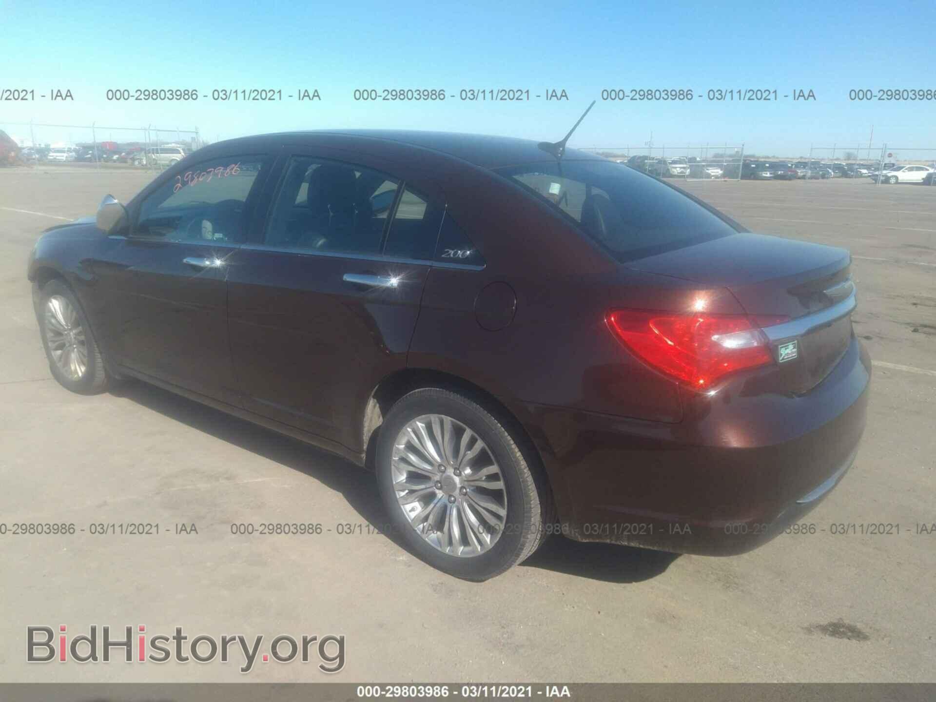 2012 CHRYSLER 200 - VIN: 1C3CCBCBXCN304901 - Фото 3