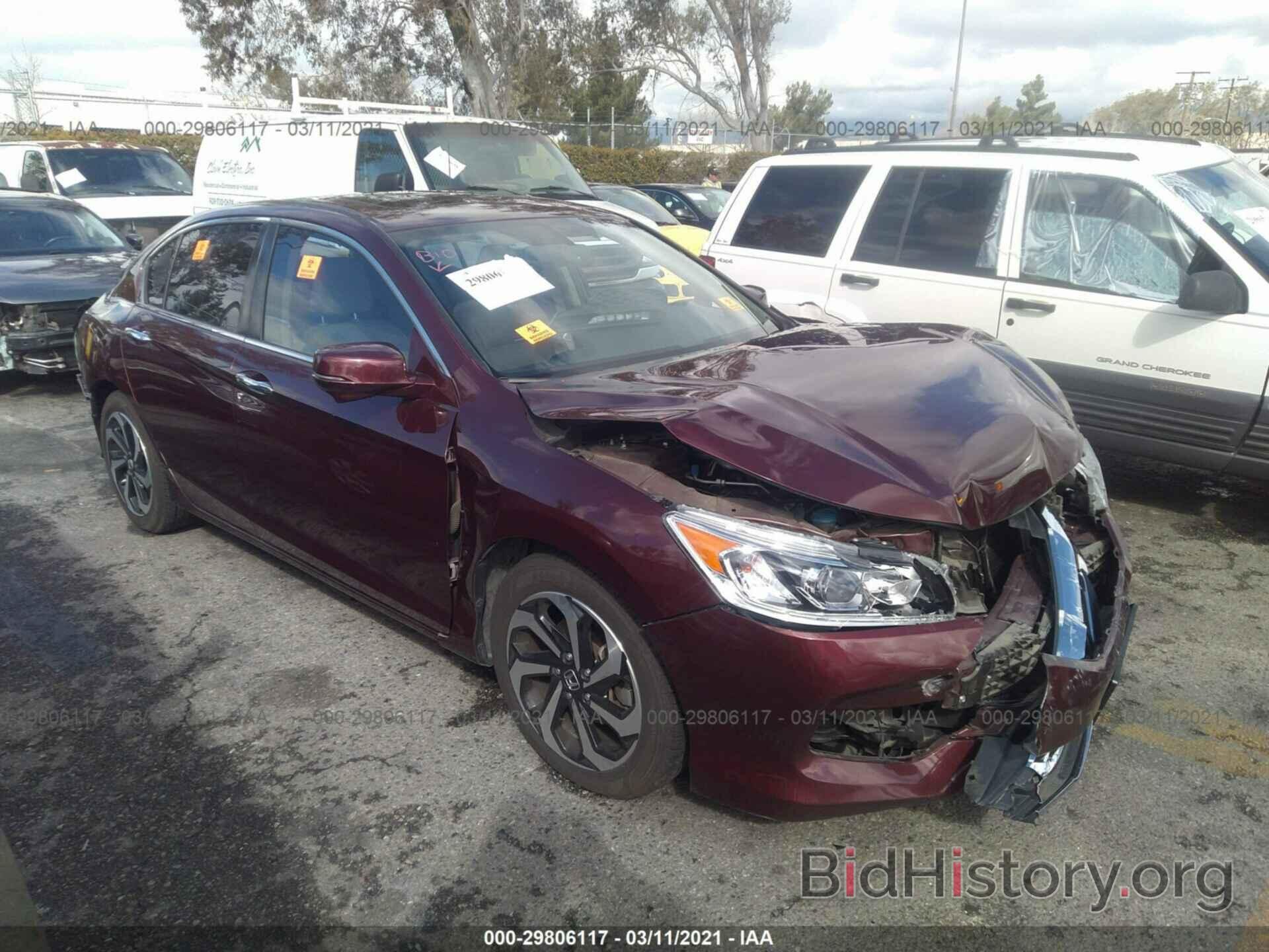 Photo 1HGCR2F89GA155583 - HONDA ACCORD SEDAN 2016