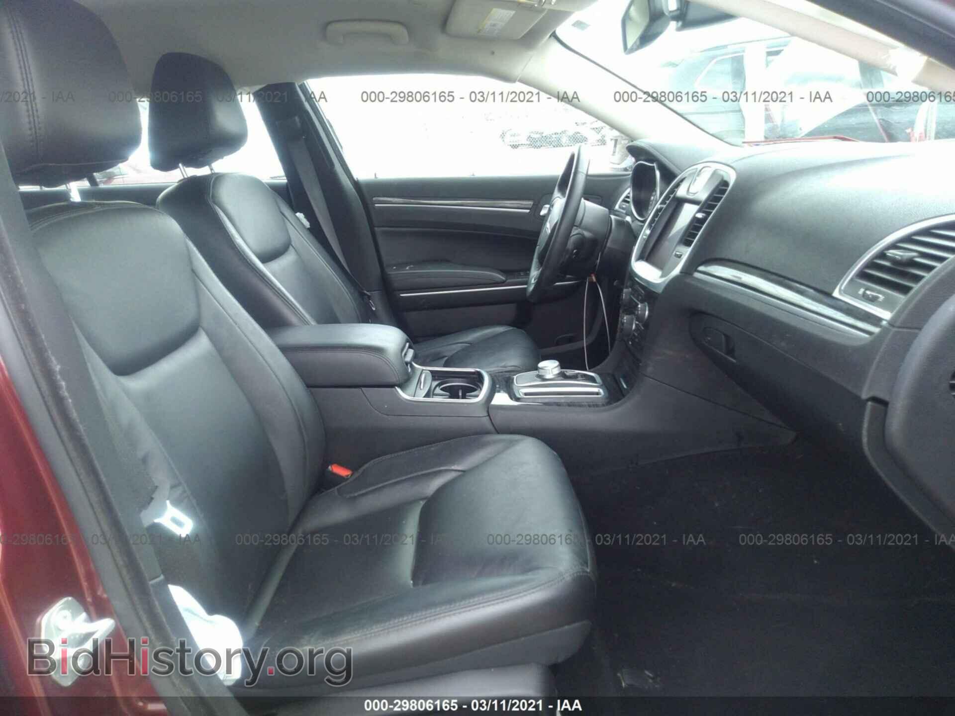 2019 CHRYSLER 300 - VIN: 2C3CCAAG8KH591798 - Фото 5