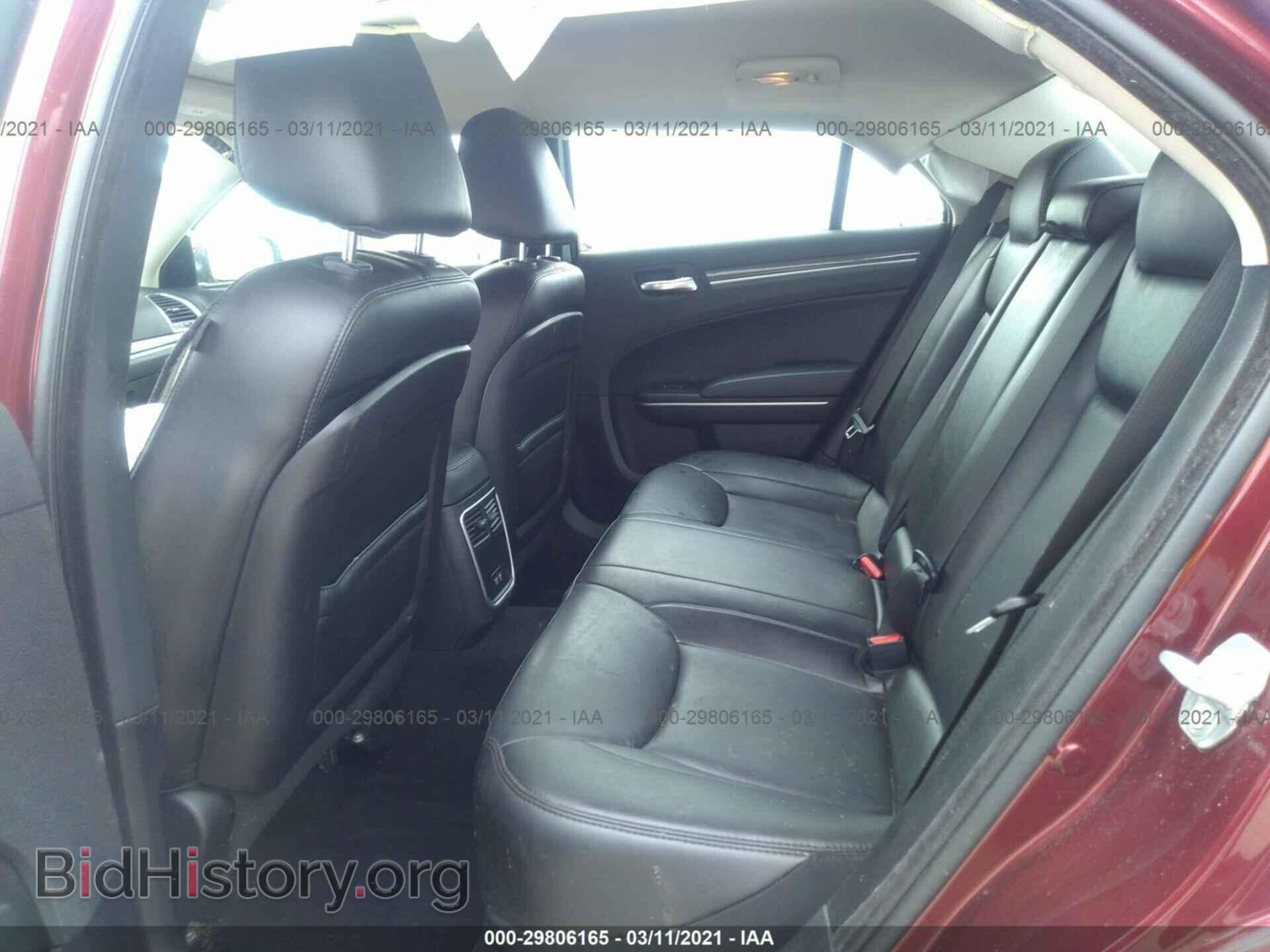 2019 CHRYSLER 300 - VIN: 2C3CCAAG8KH591798 - Фото 8
