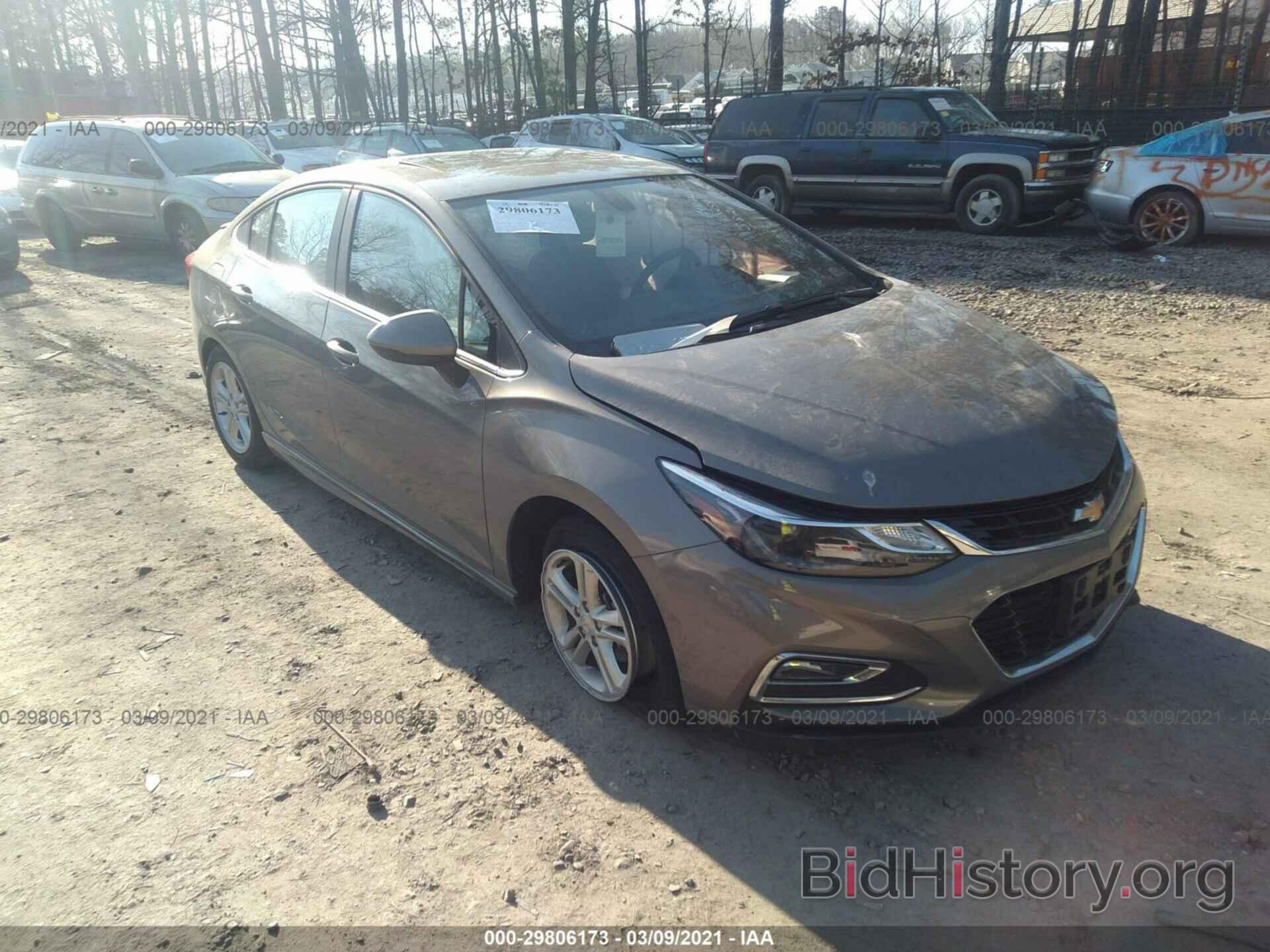 Photo 1G1BE5SM7H7218259 - CHEVROLET CRUZE 2017