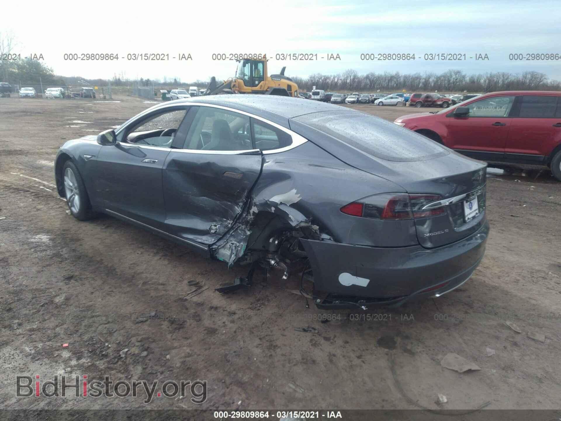 2014 TESLA MODEL S - VIN: 5YJSA1H17EFP43692 - Фото 3