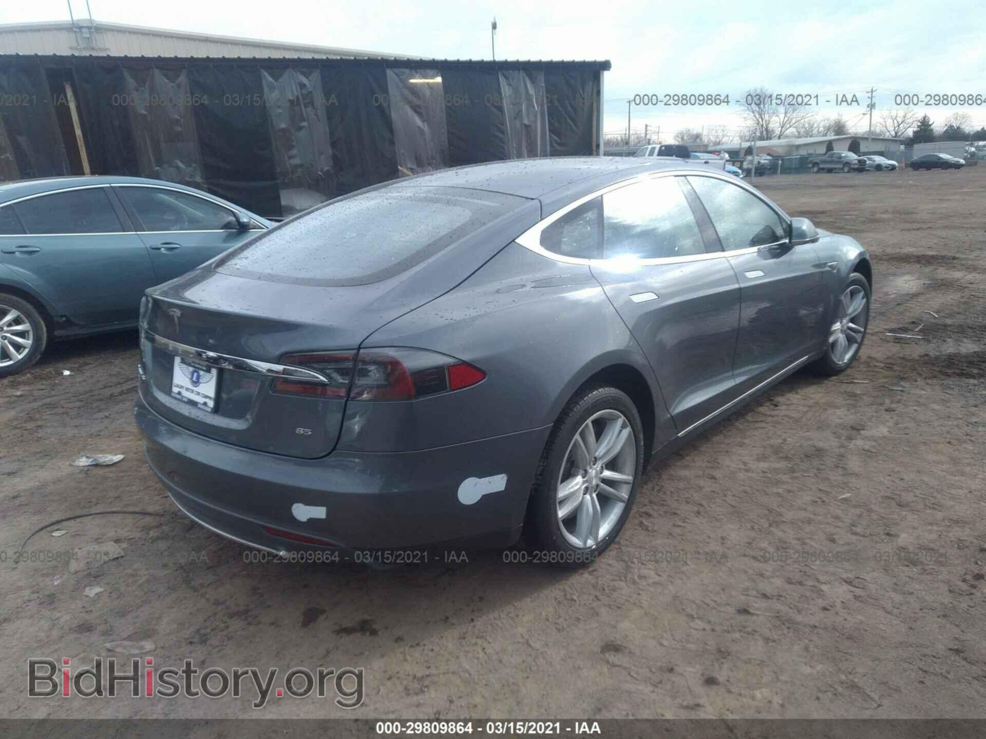 2014 TESLA MODEL S - VIN: 5YJSA1H17EFP43692 - Фото 4