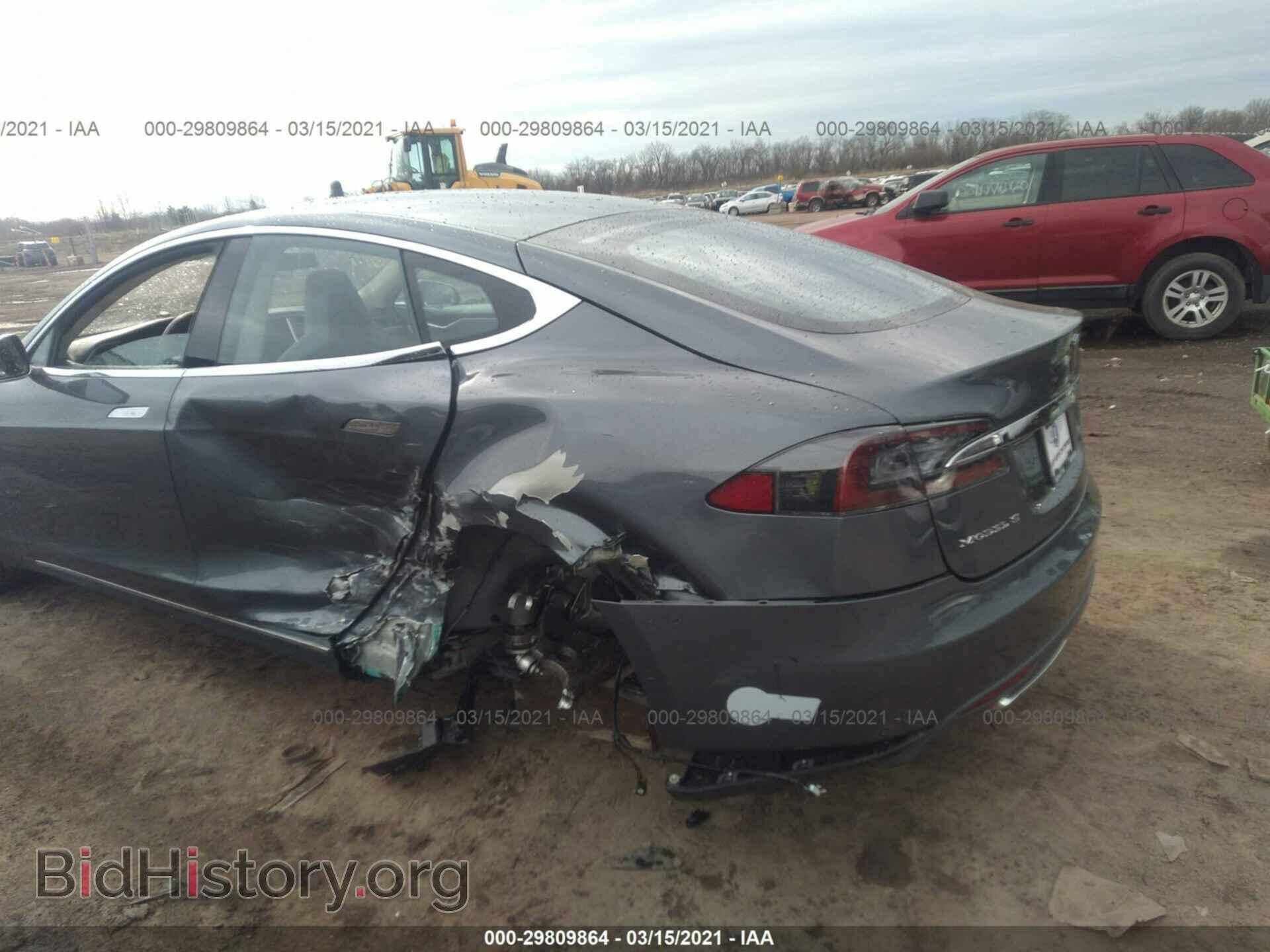 2014 TESLA MODEL S - VIN: 5YJSA1H17EFP43692 - Фото 6