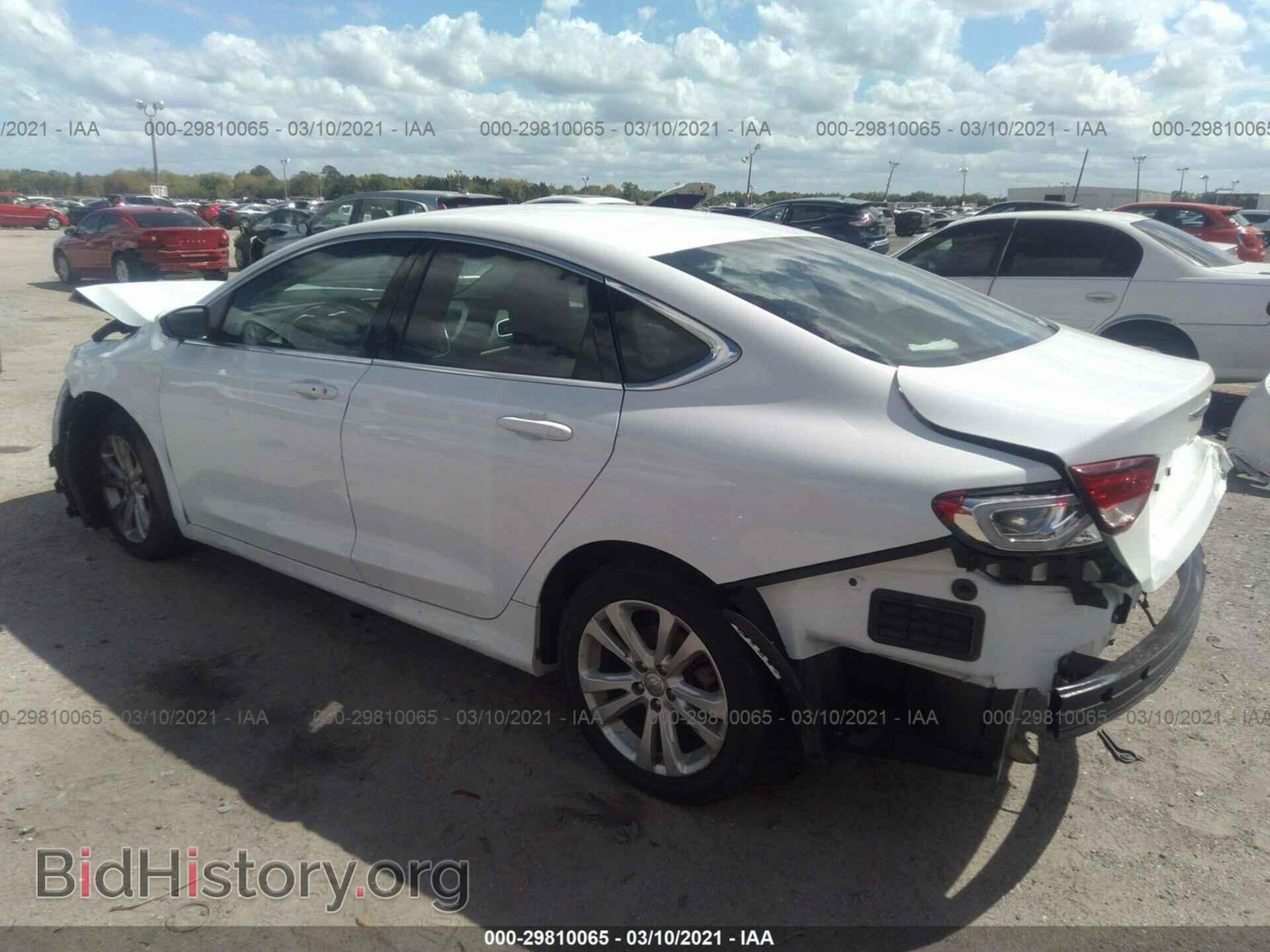 2016 CHRYSLER 200 - VIN: 1C3CCCAB4GN177500 - Фото 3