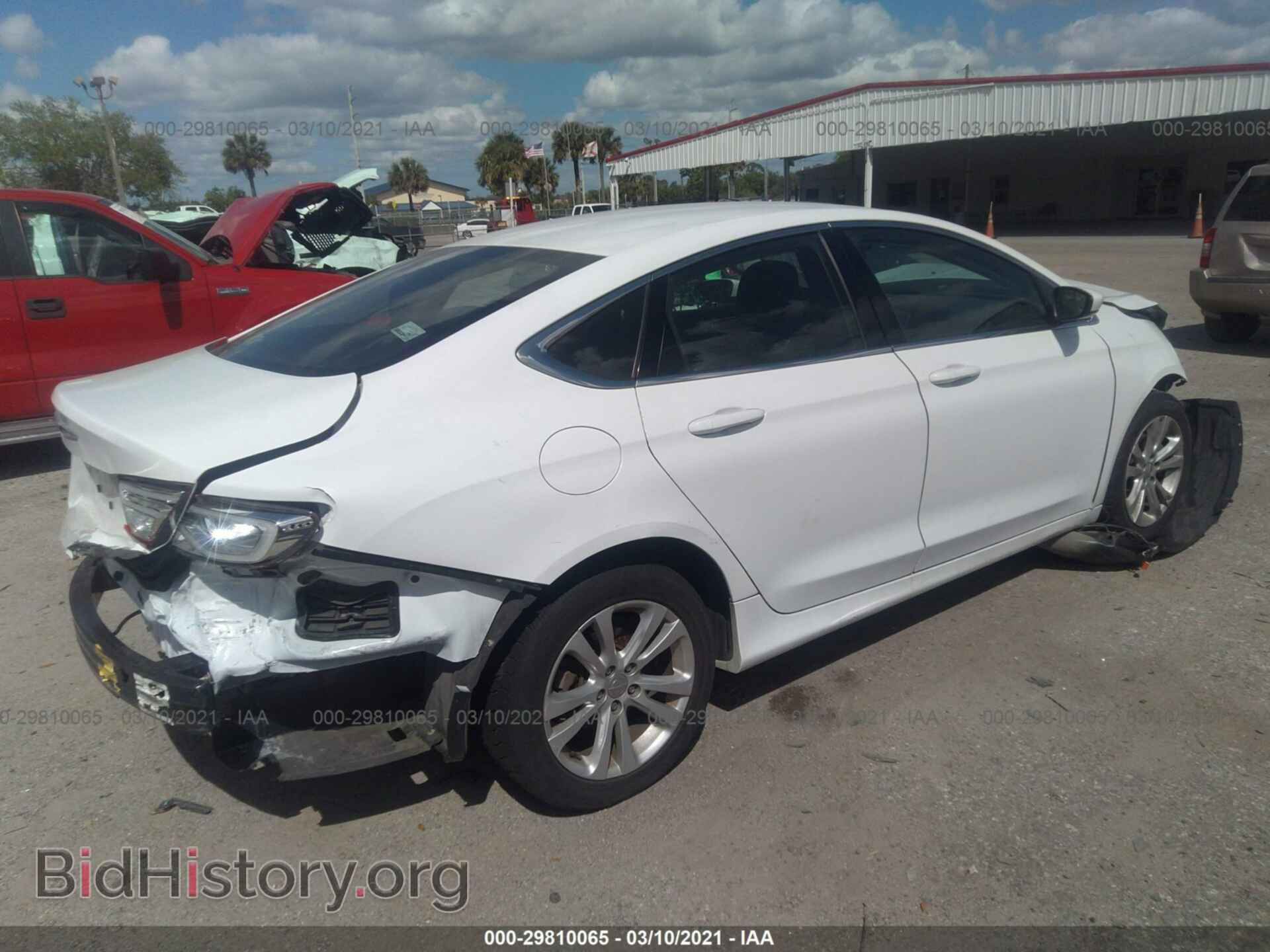 2016 CHRYSLER 200 - VIN: 1C3CCCAB4GN177500 - Фото 4