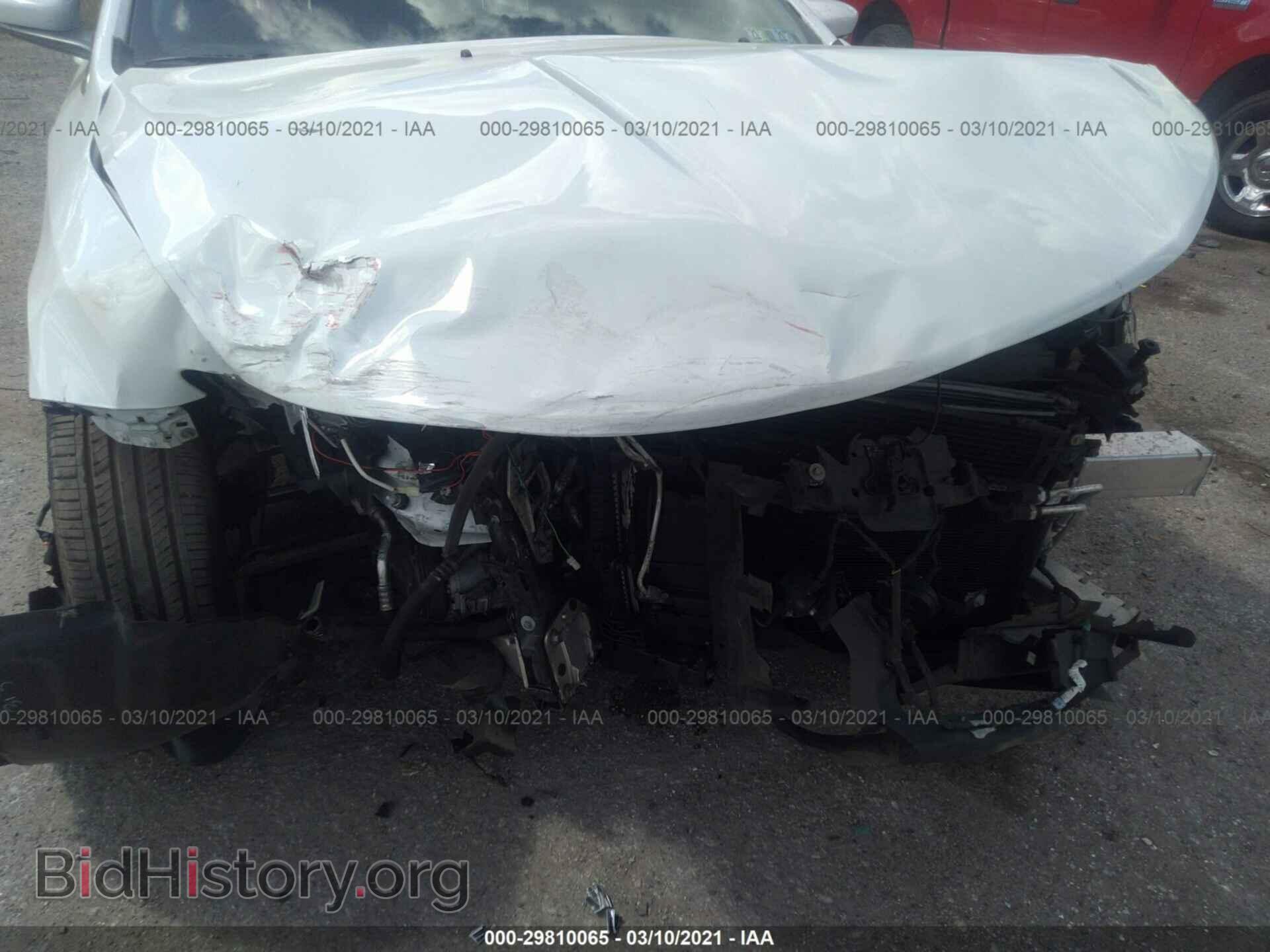 2016 CHRYSLER 200 - VIN: 1C3CCCAB4GN177500 - Фото 6