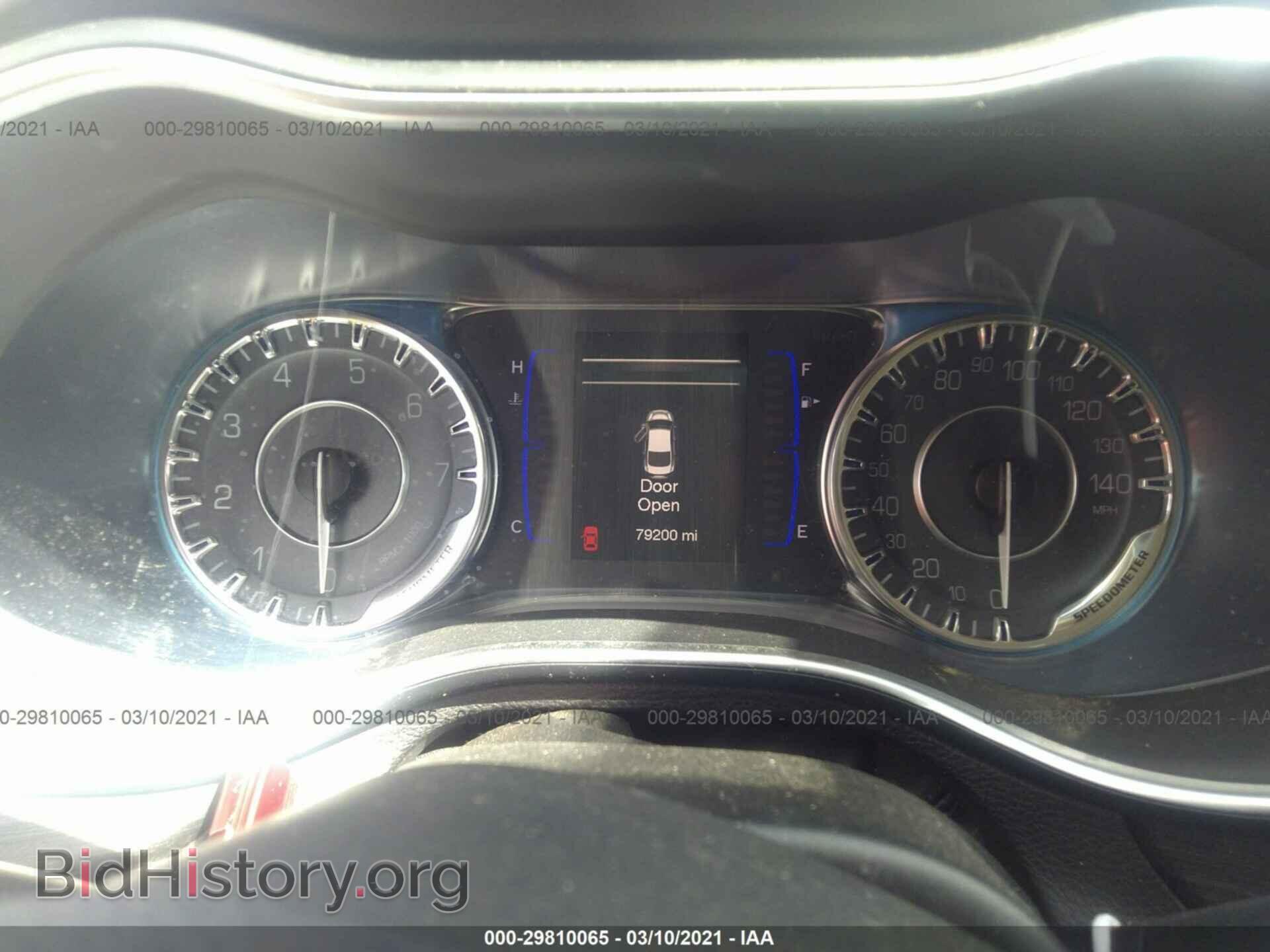 2016 CHRYSLER 200 - VIN: 1C3CCCAB4GN177500 - Фото 7