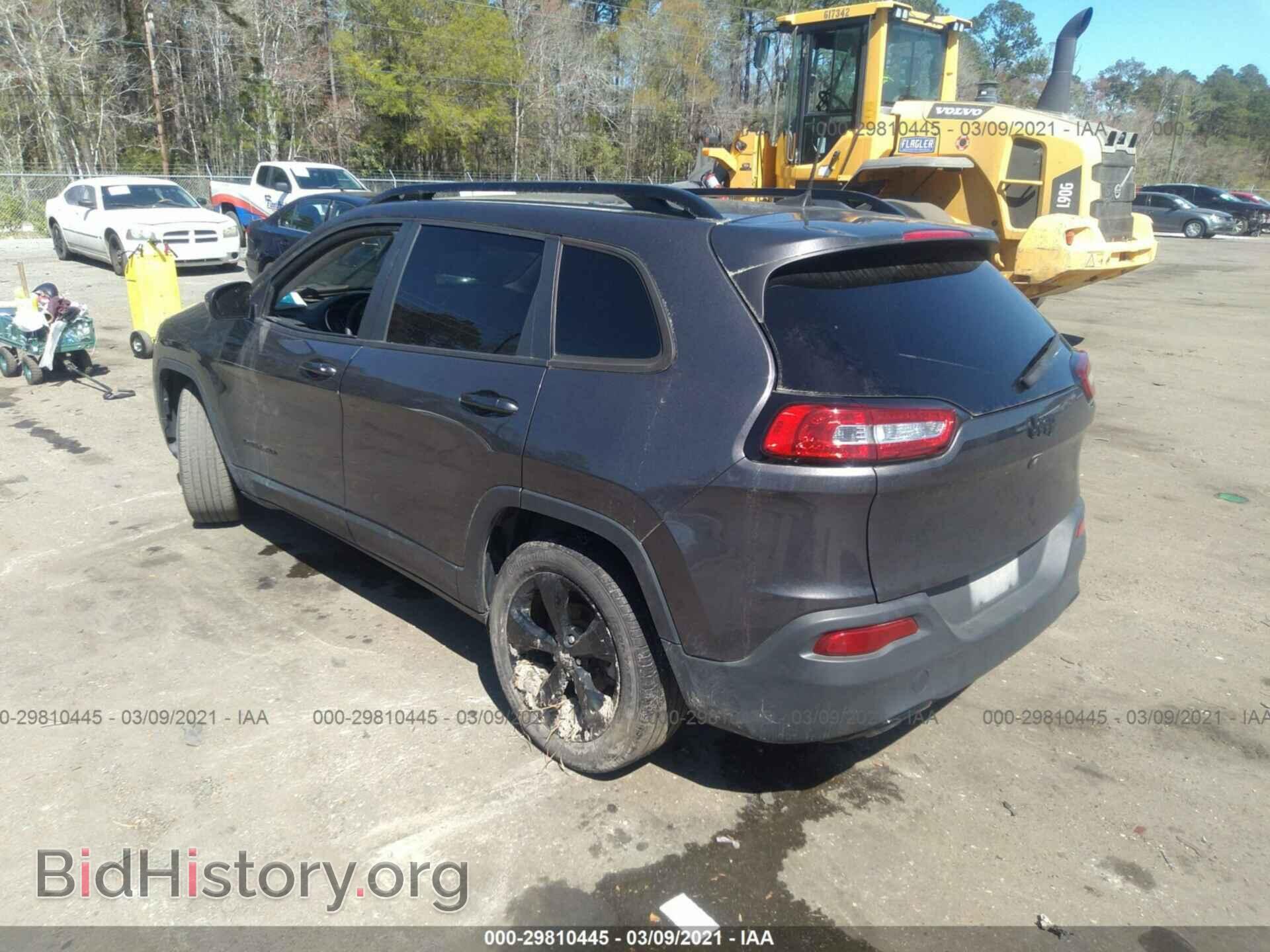 2018 JEEP CHEROKEE - VIN: 1C4PJLCB2JD544262 - Фото 3