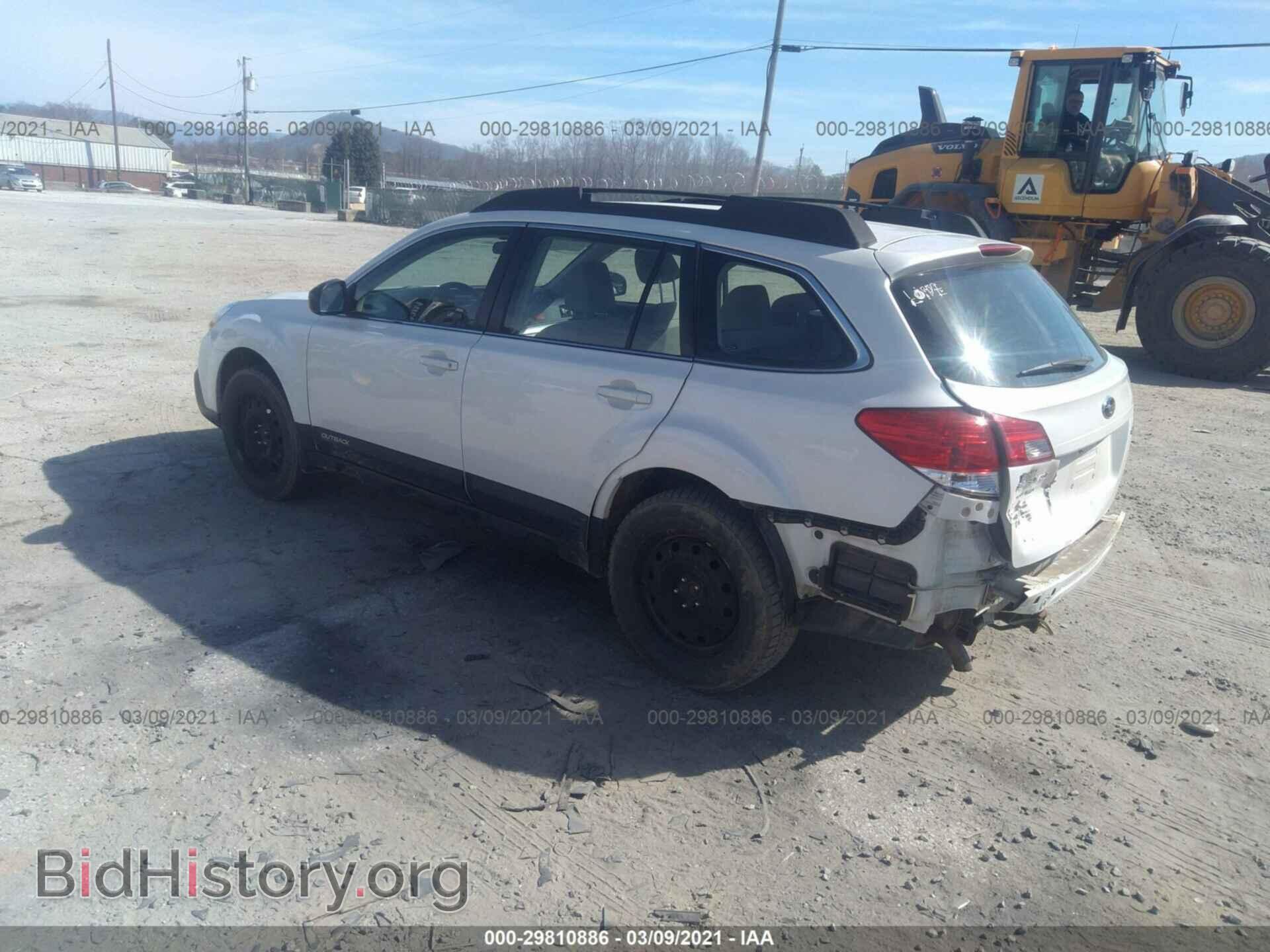 2013 SUBARU OUTBACK - VIN: 4S4BRCAC7D3226061 - Photo 3