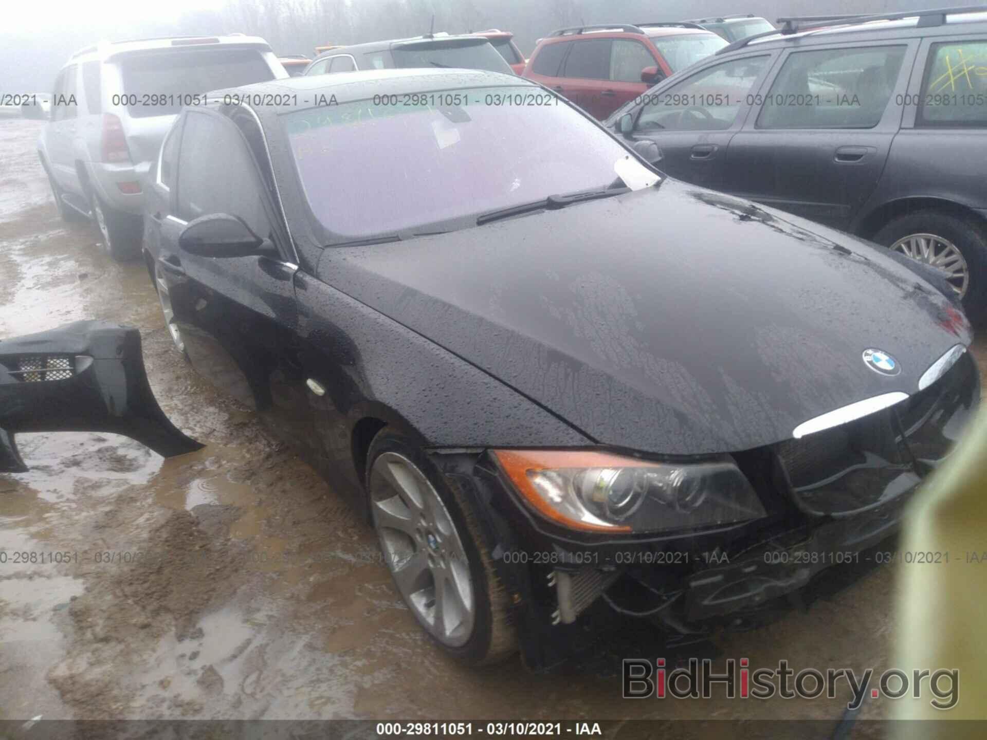 Photo WBAVB73528KY65162 - BMW 3 SERIES 2008