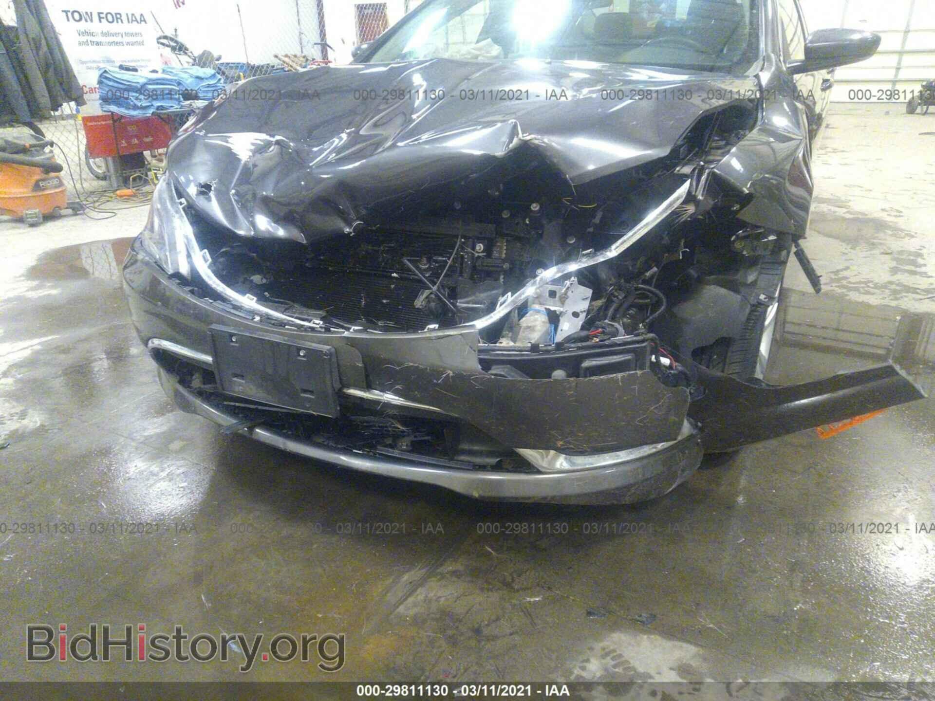 2015 CHRYSLER 200 - VIN: 1C3CCCAB9FN734481 - Photo 6