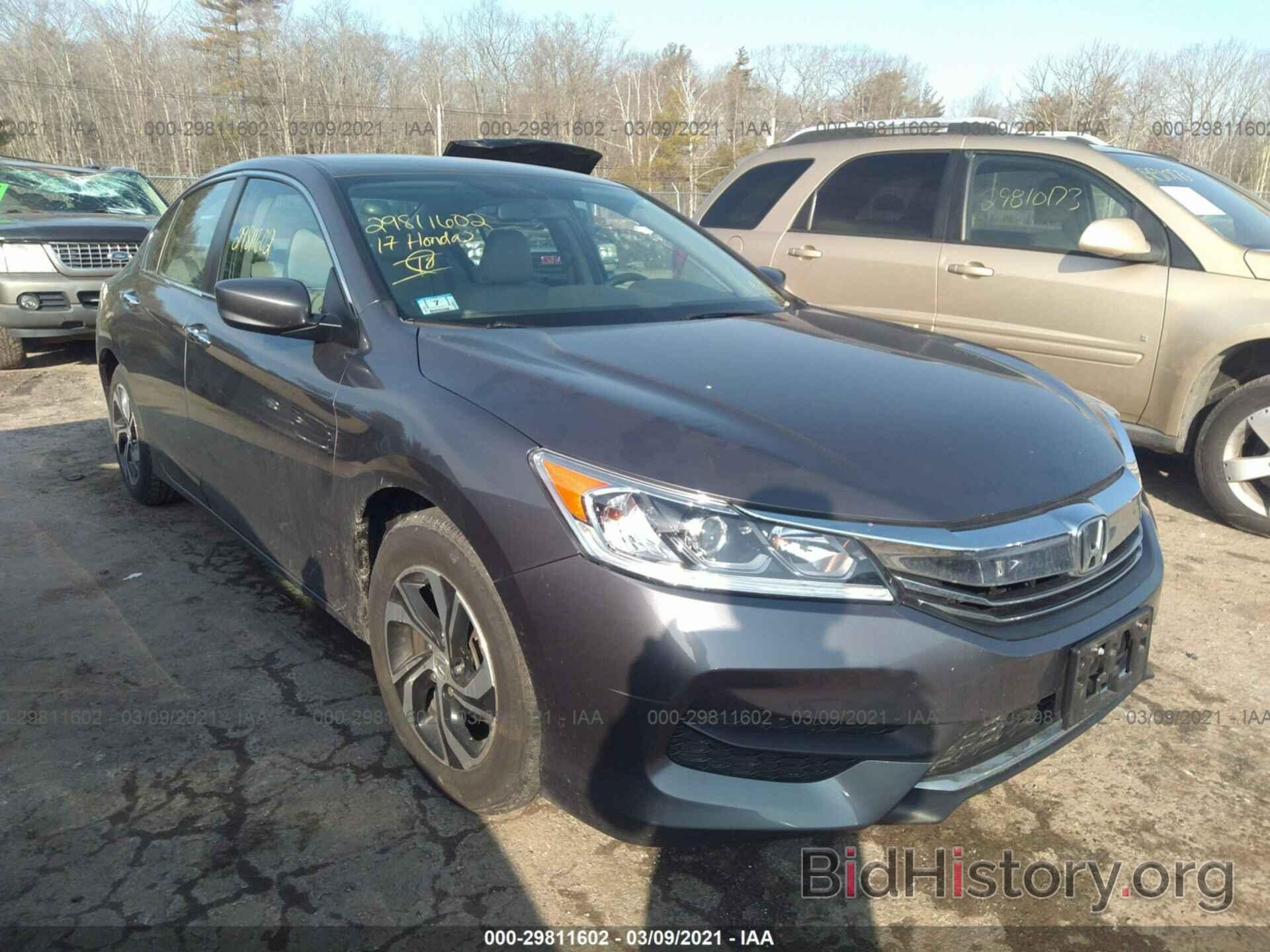 Photo 1HGCR2F30HA006078 - HONDA ACCORD SEDAN 2017