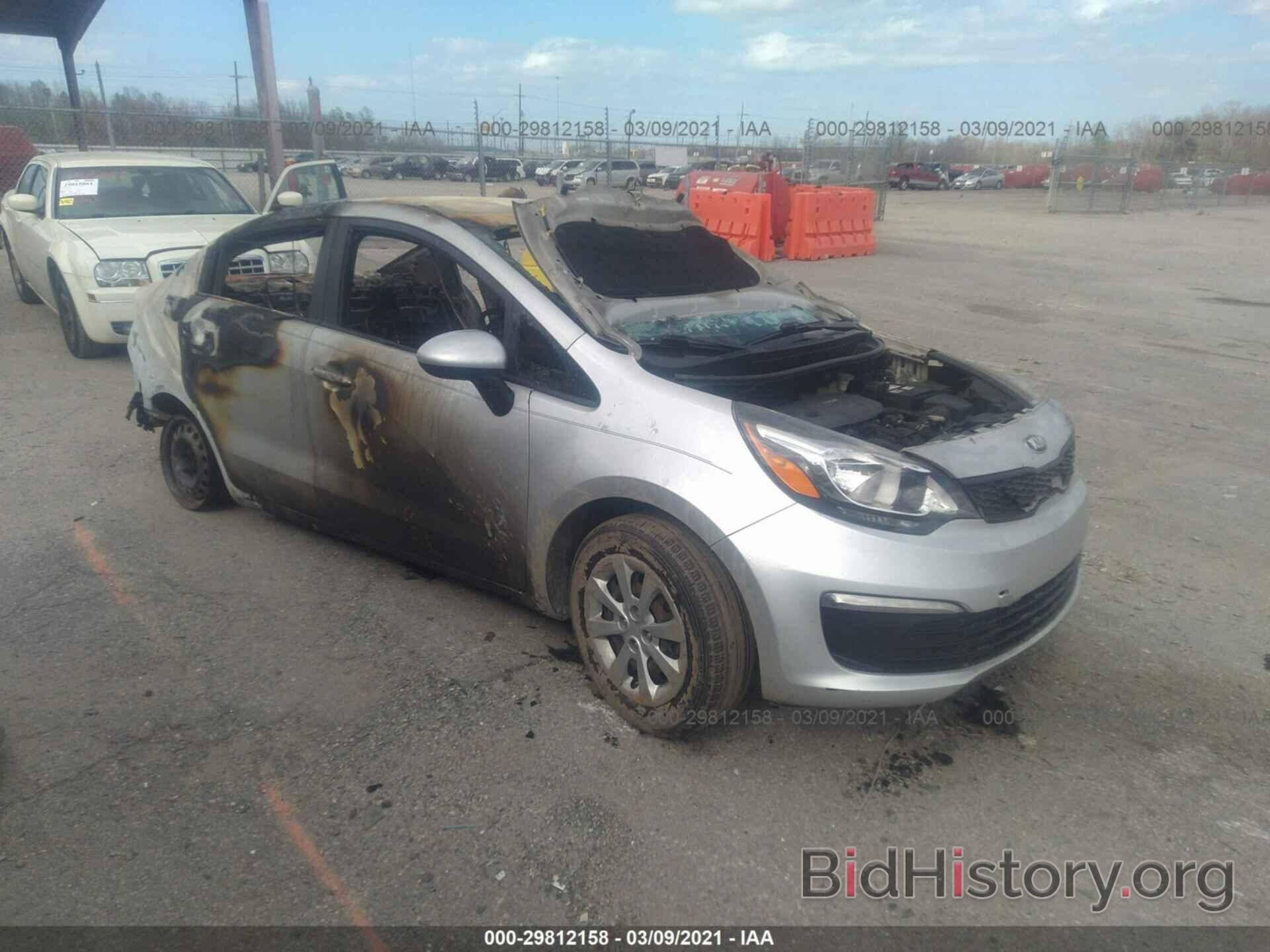 Photo KNADM4A30G6670173 - KIA RIO 2016