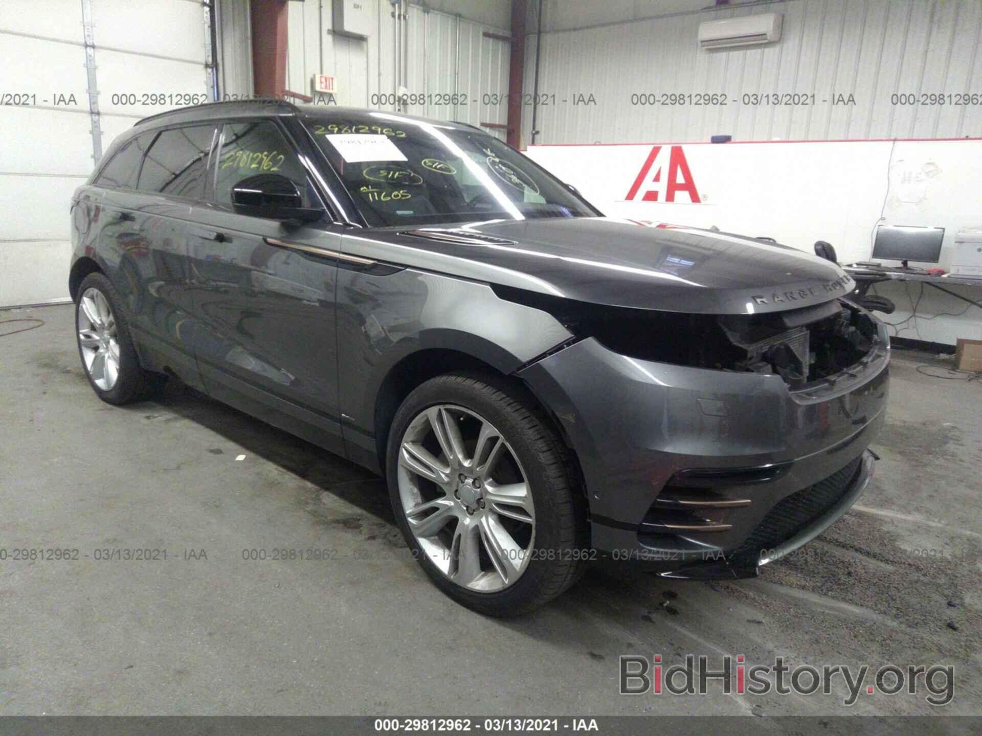 Photo SALYL2EX1KA200547 - LAND ROVER RANGE ROVER VELAR 2019