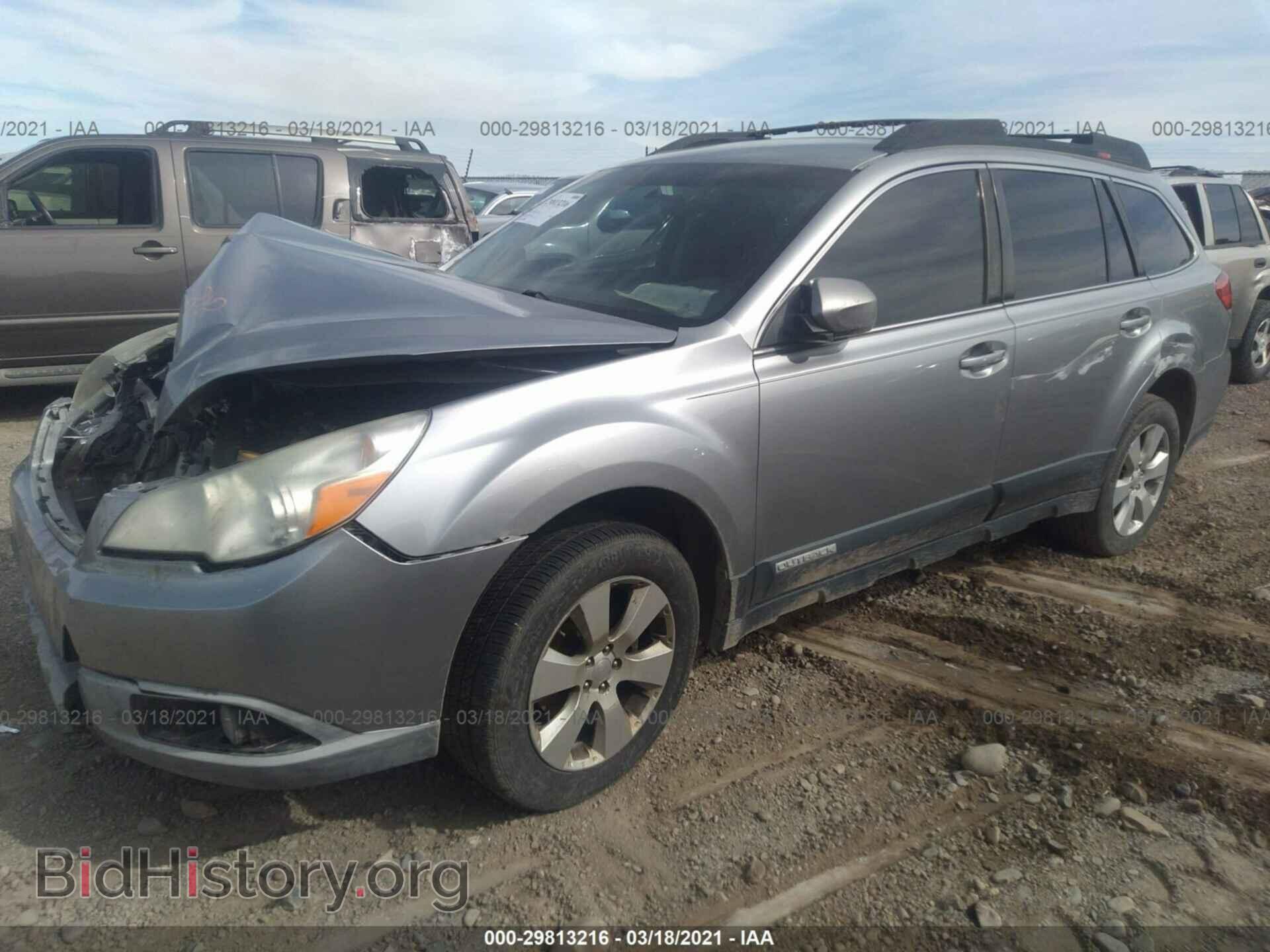 2011 SUBARU OUTBACK - VIN: 4S4BRBCC2B3406830 - Фото 2