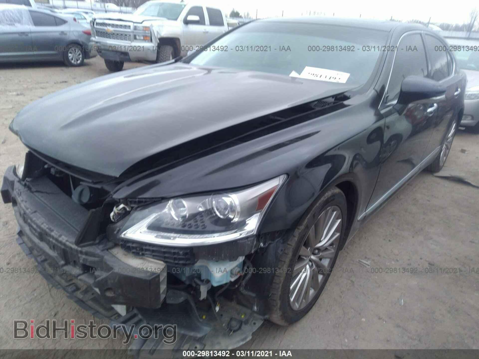 2013 LEXUS LS 460 - VIN: JTHBL5EF7D5115857 - Photo 2