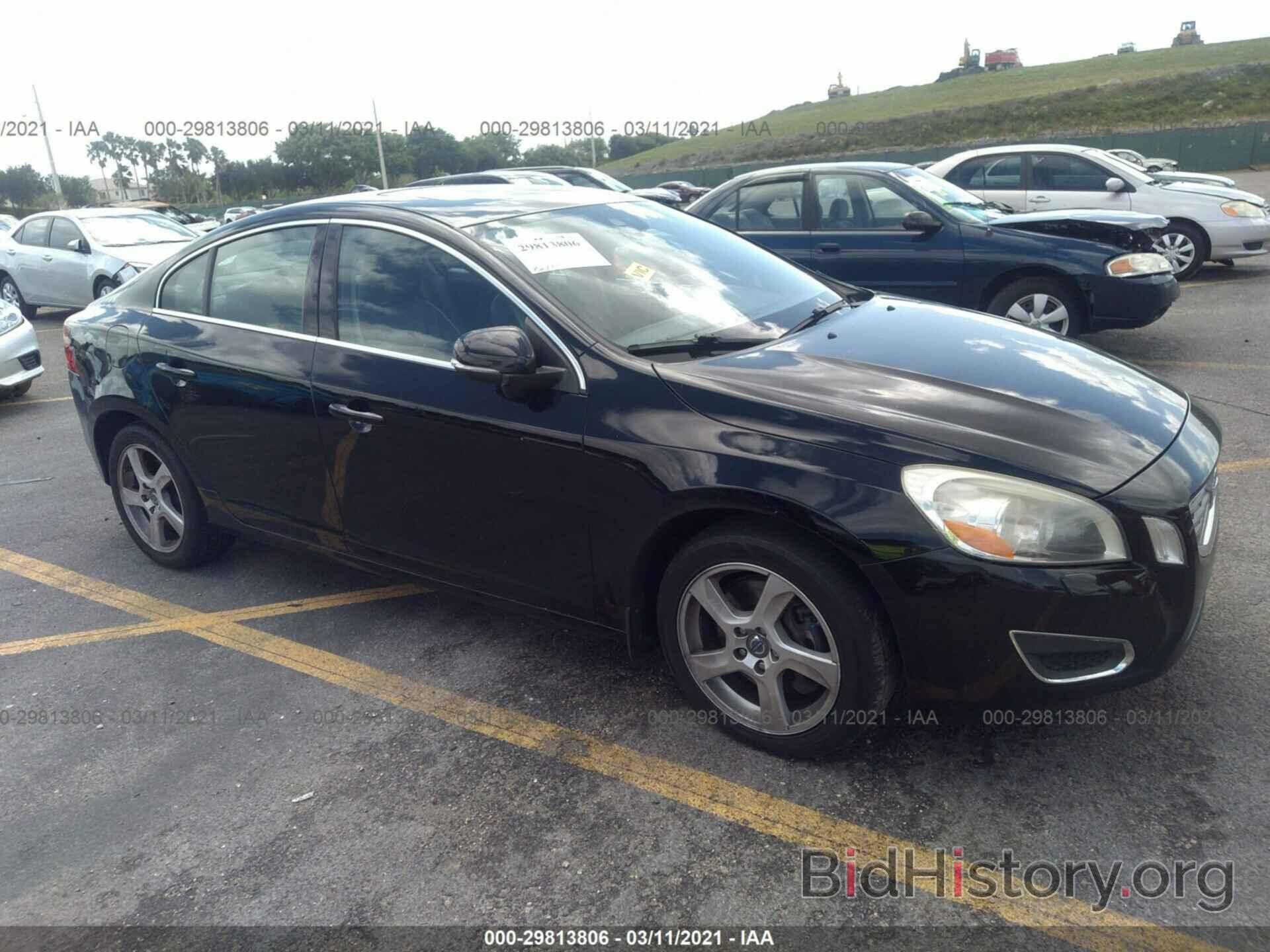 Photo YV1622FS9C2105745 - VOLVO S60 2012