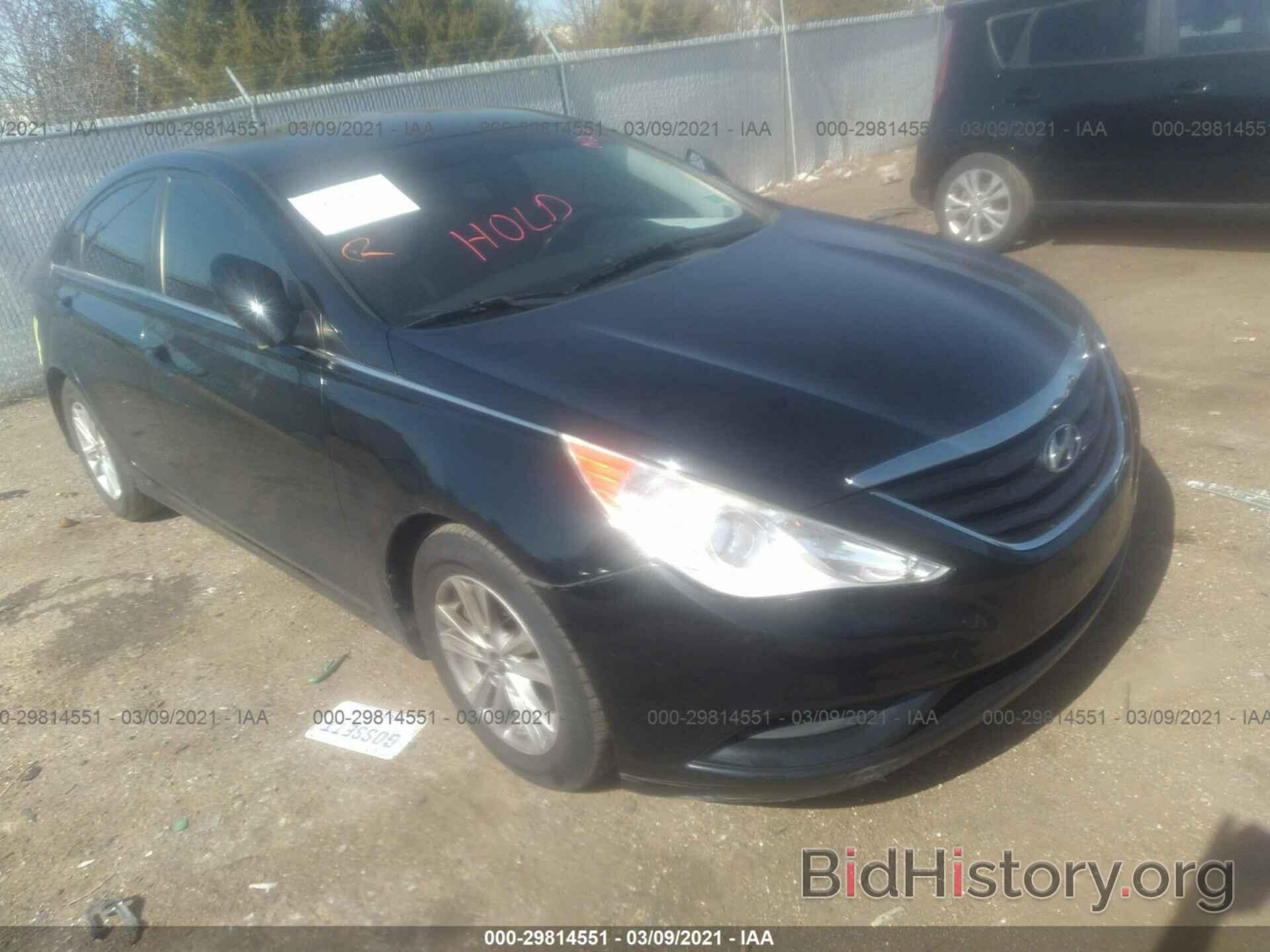 Photo 5NPEB4AC8BH064132 - HYUNDAI SONATA 2011