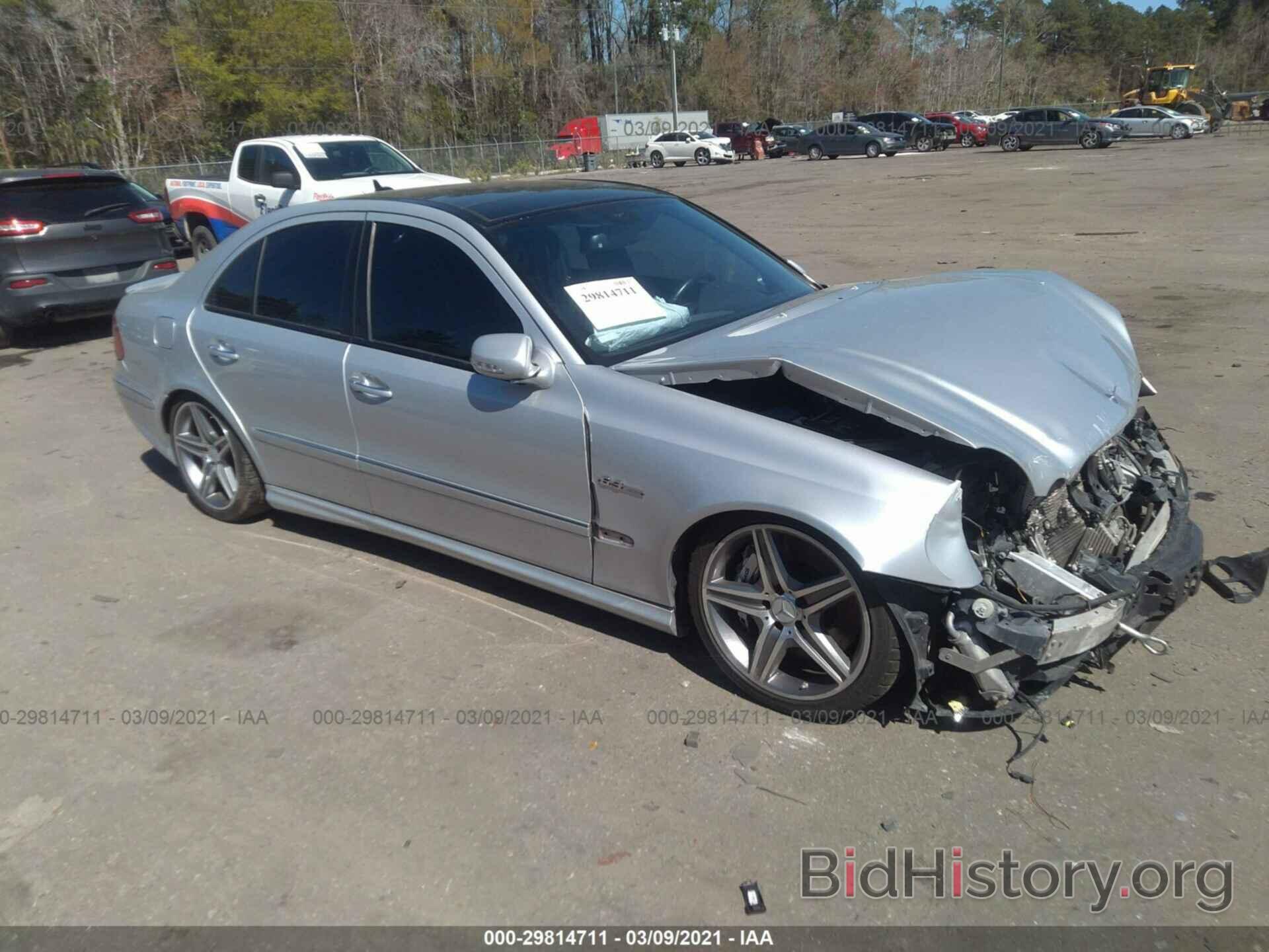 Photo WDBUF77X19B411905 - MERCEDES-BENZ E-CLASS 2009