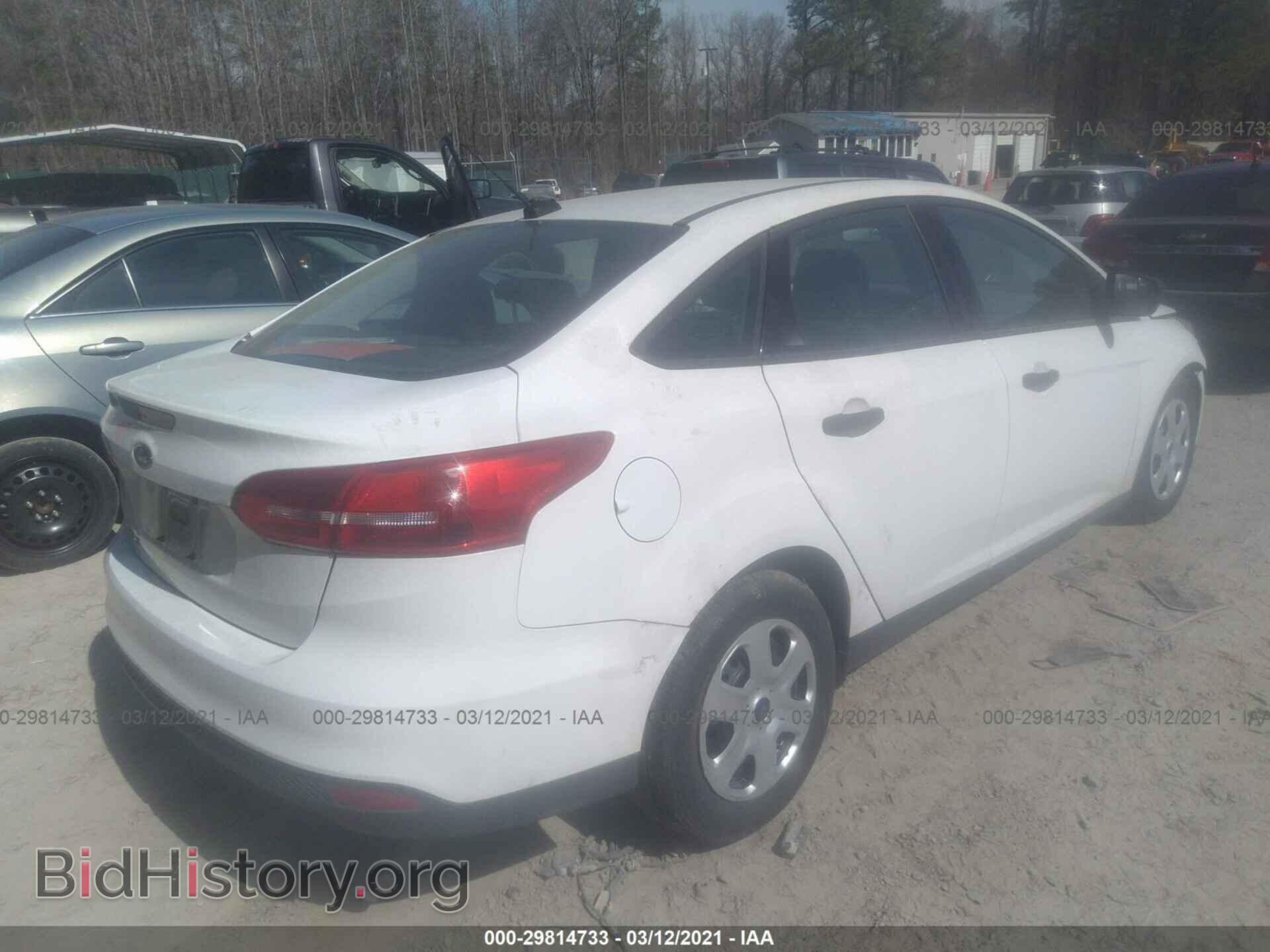 2017 FORD FOCUS - VIN: 1FADP3E24HL202817 - Photo 4