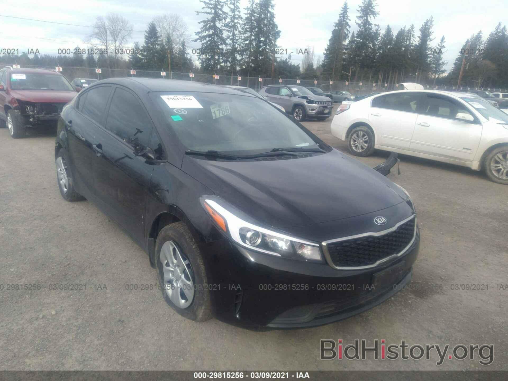 Фотография 3KPFK4A7XHE038653 - KIA FORTE 2017