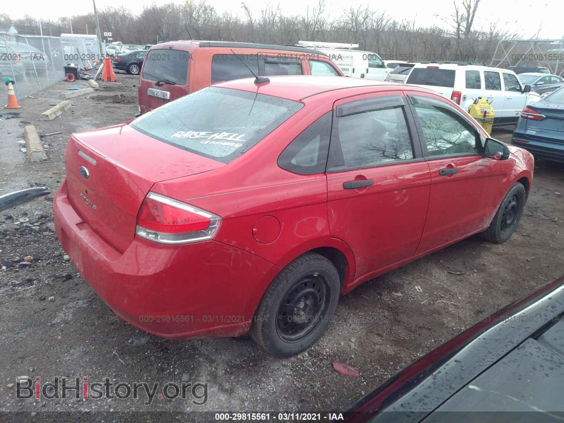 2008 FORD FOCUS - VIN: 1FAHP34N28W125442 - Фото 4