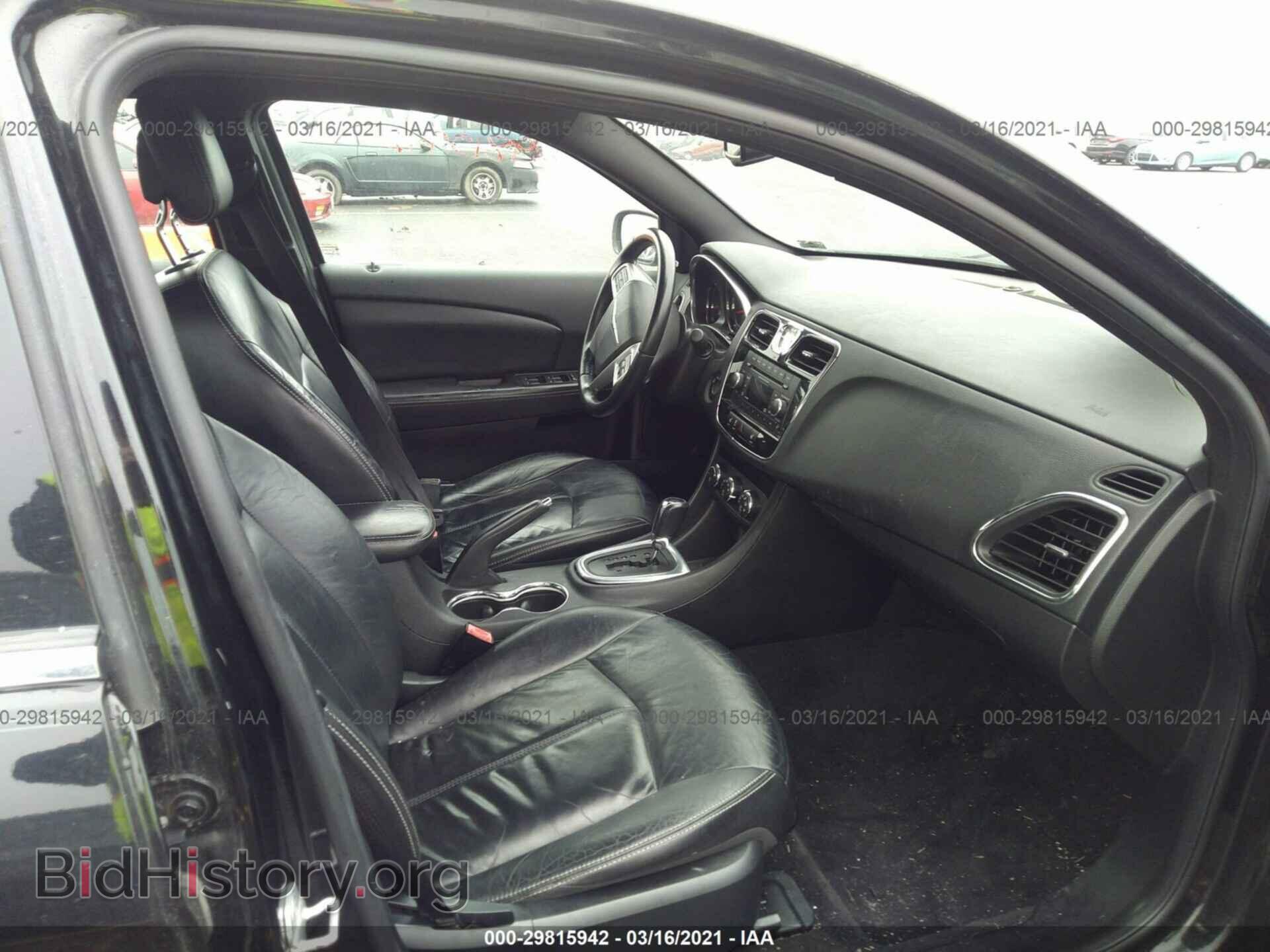 2013 CHRYSLER 200 - VIN: 1C3CCBCG8DN524650 - Фото 5
