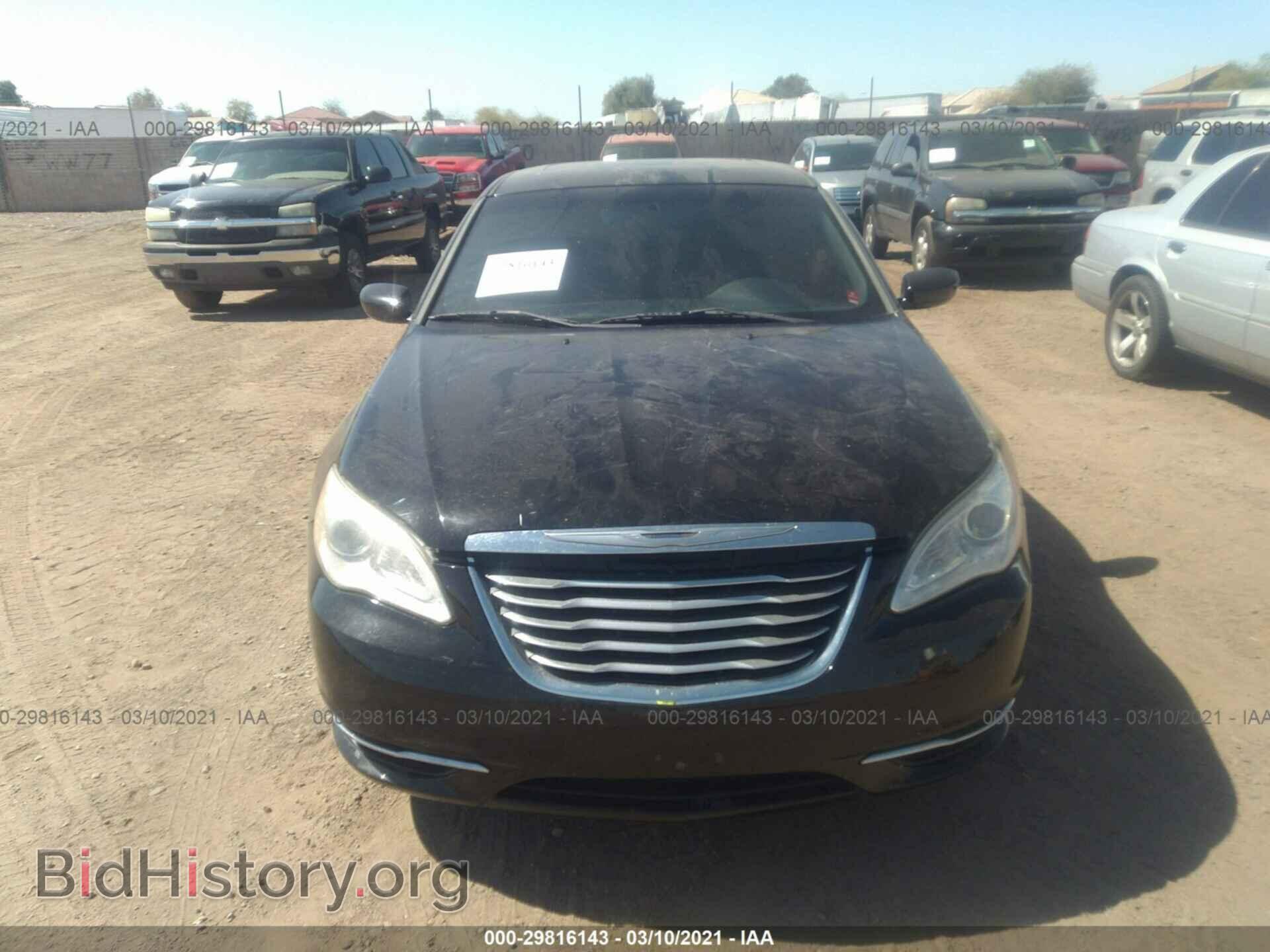 2011 CHRYSLER 200 - VIN: 1C3BC1FG8BN548493 - Фото 6