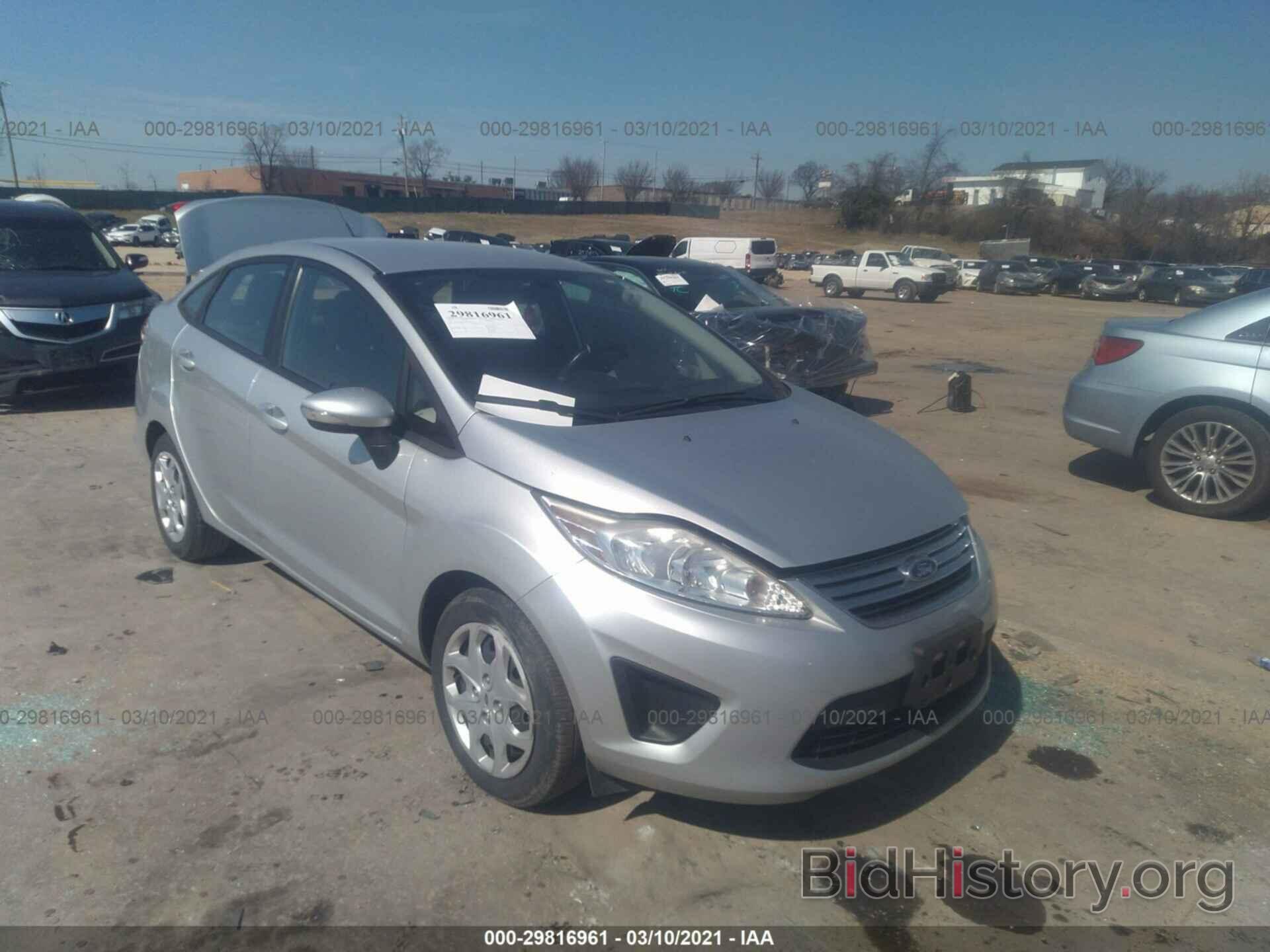 Photo 3FADP4BJ9DM184017 - FORD FIESTA 2013