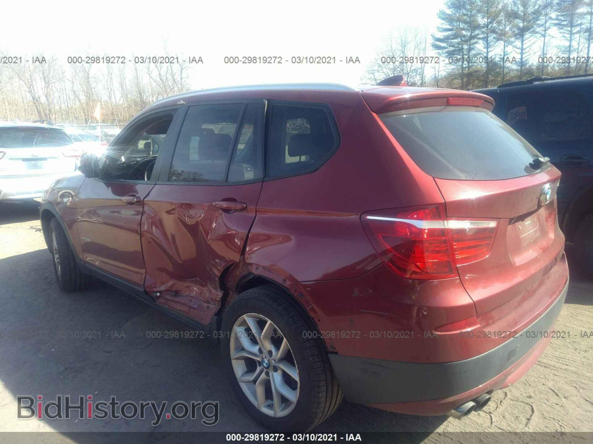 2011 BMW X3 - VIN: 5UXWX7C52BL734399 - Фото 3