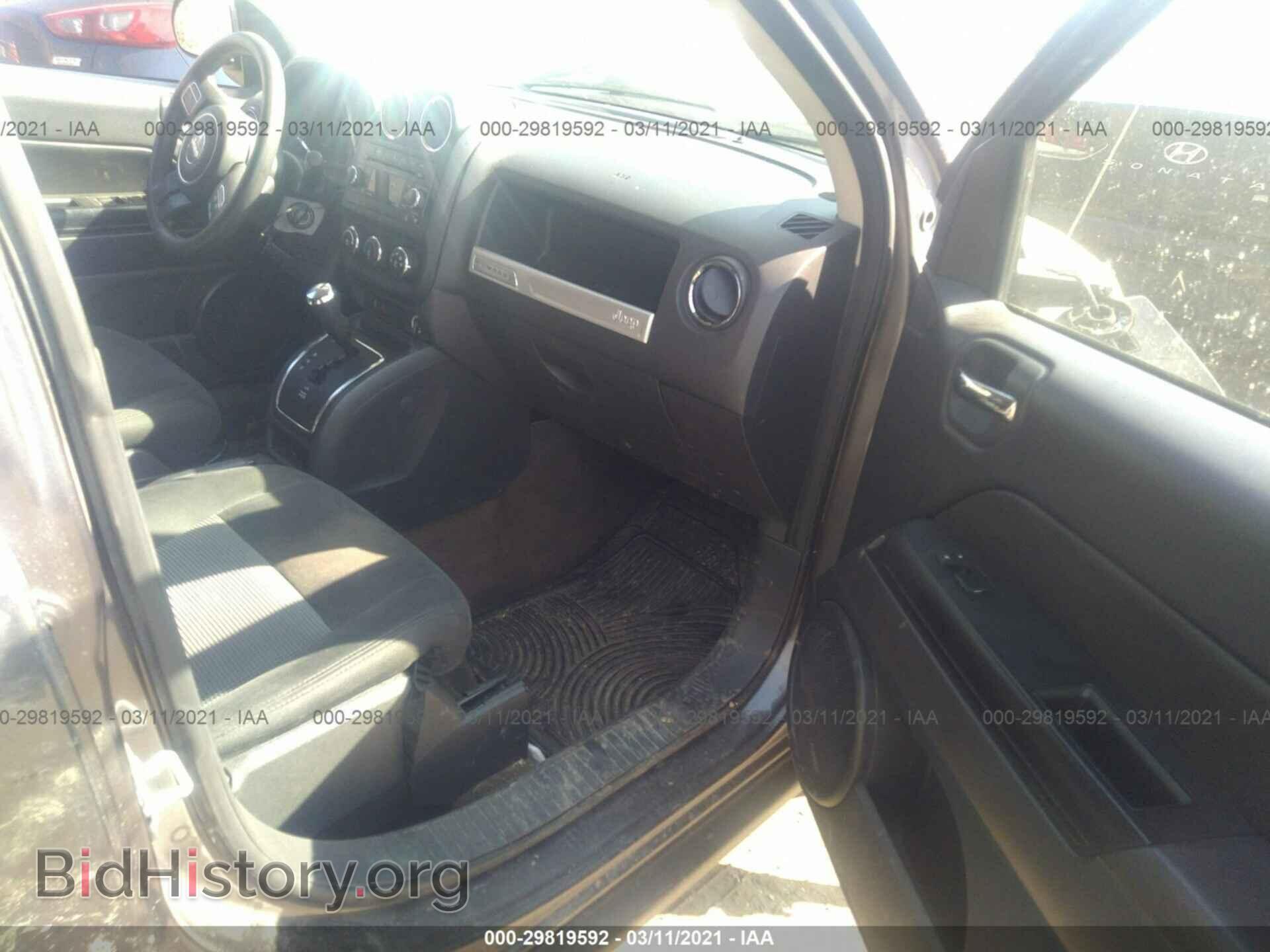 2016 JEEP COMPASS - VIN: 1C4NJDBBXGD714004 - Фото 5