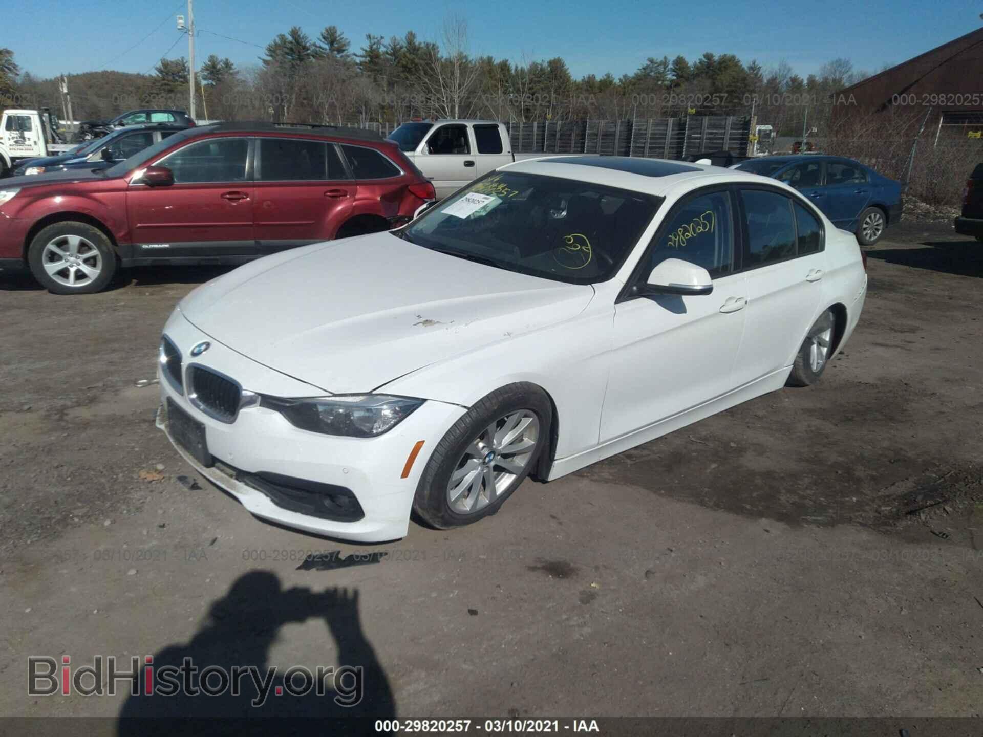 2016 BMW 3 SERIES - VIN: WBA8A3C50GK551663 - Фото 2