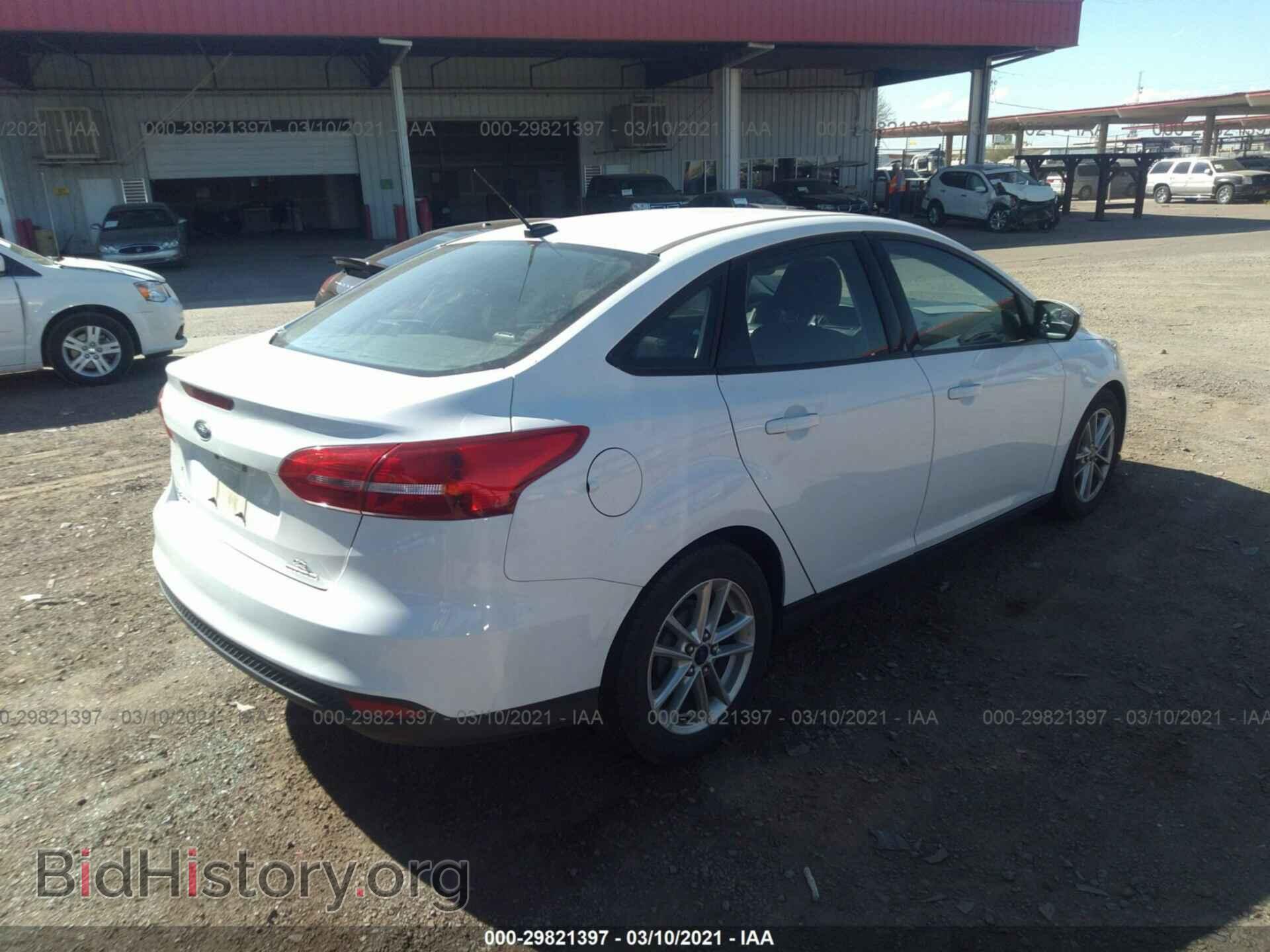 2016 FORD FOCUS - VIN: 1FADP3F24GL272332 - Photo 4