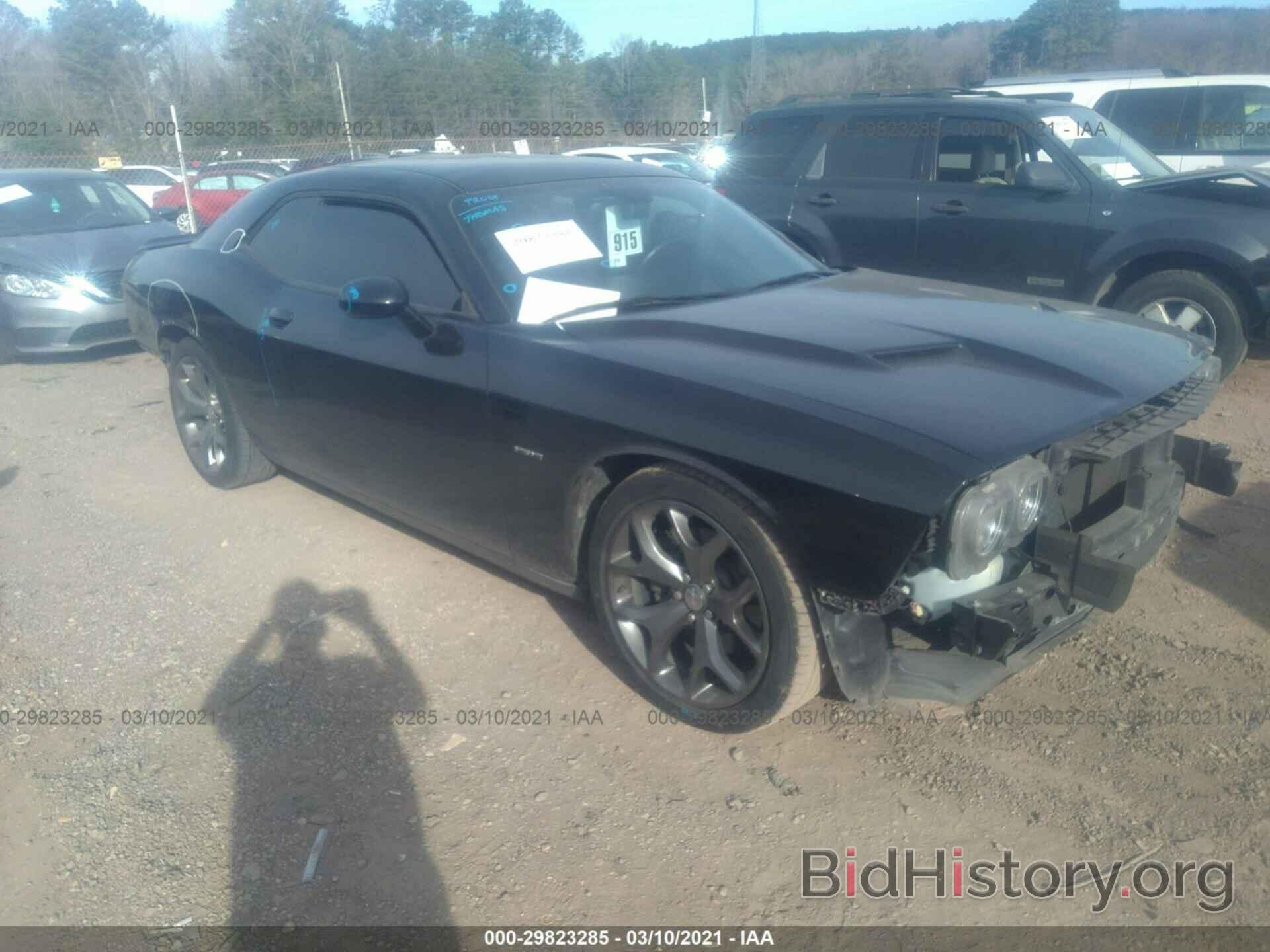 Photo 2C3CDZAT2FH910756 - DODGE CHALLENGER 2015