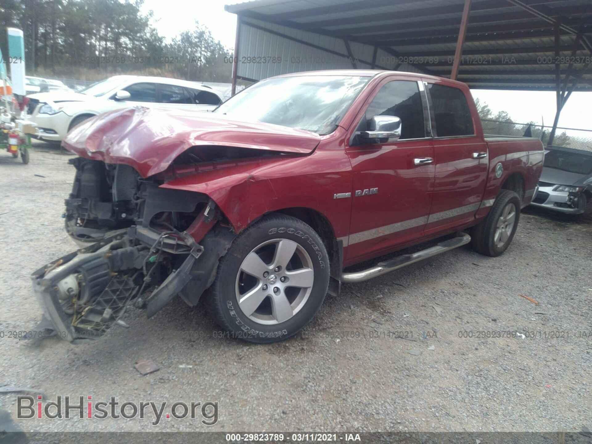 2010 DODGE RAM 1500 - VIN: 1D7RB1CT7AS125893 - Фото 2
