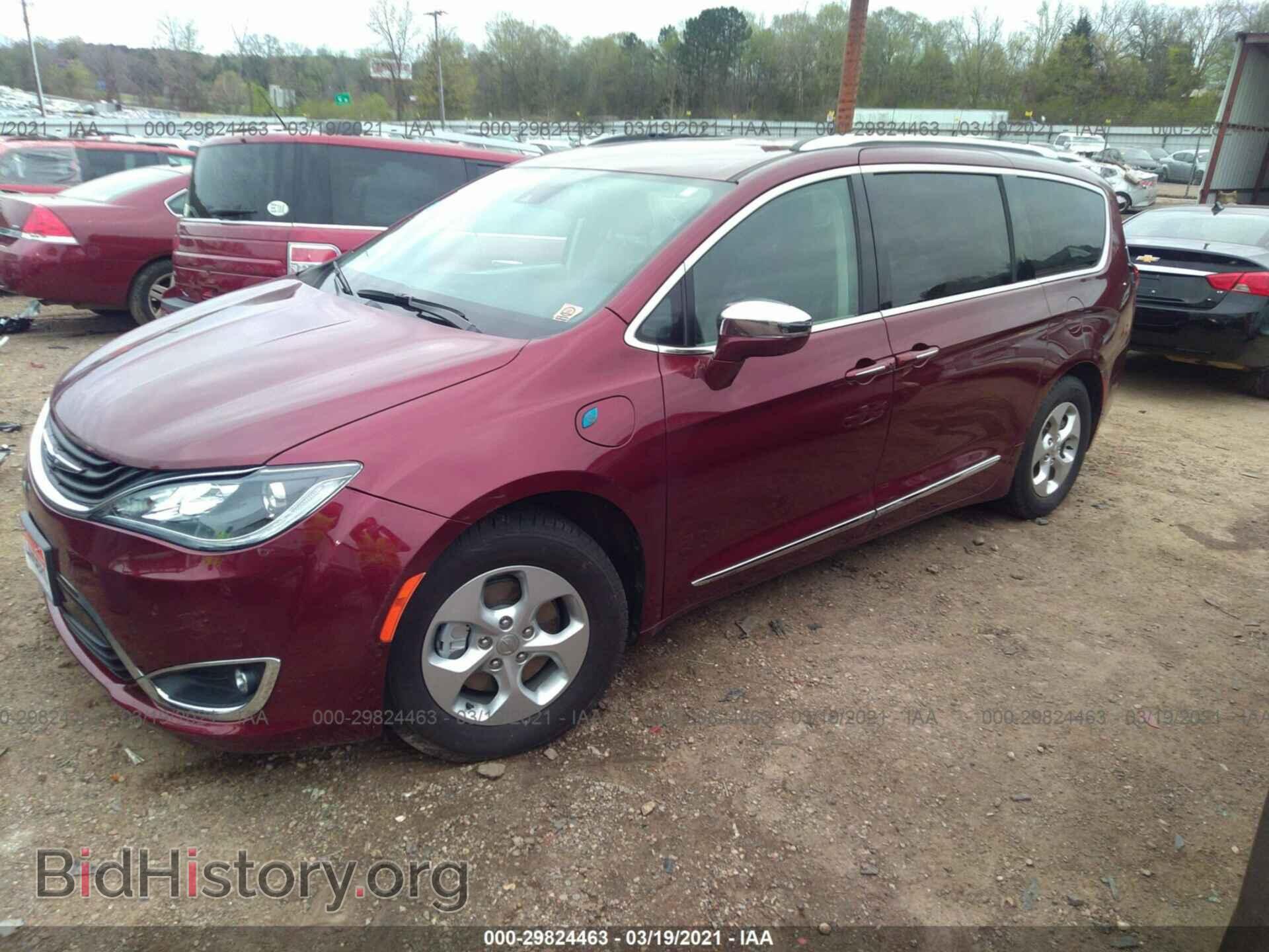 2017 CHRYSLER PACIFICA - VIN: 2C4RC1N73HR740069 - Фото 2