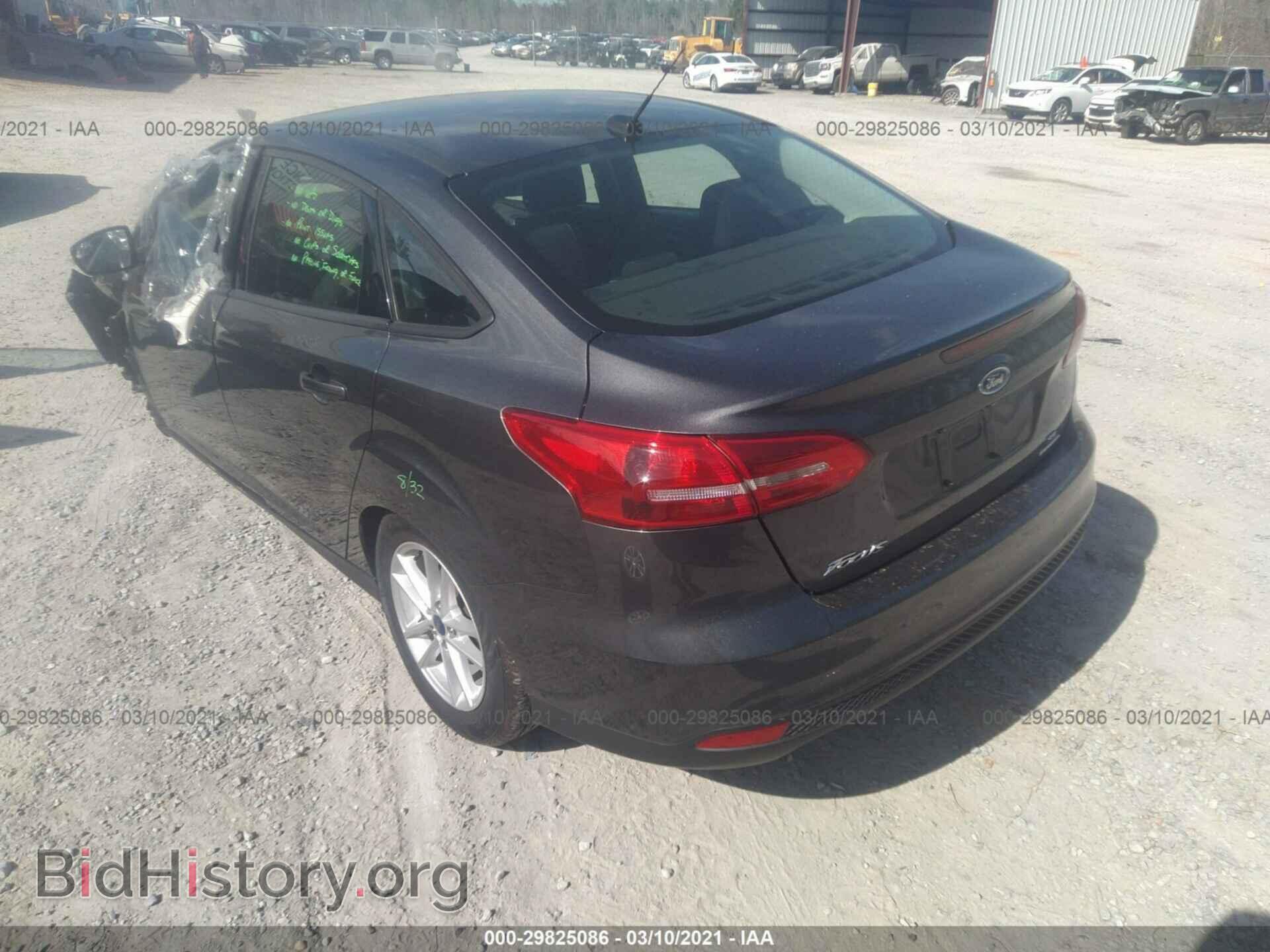 2016 FORD FOCUS - VIN: 1FADP3F23GL379615 - Фото 3
