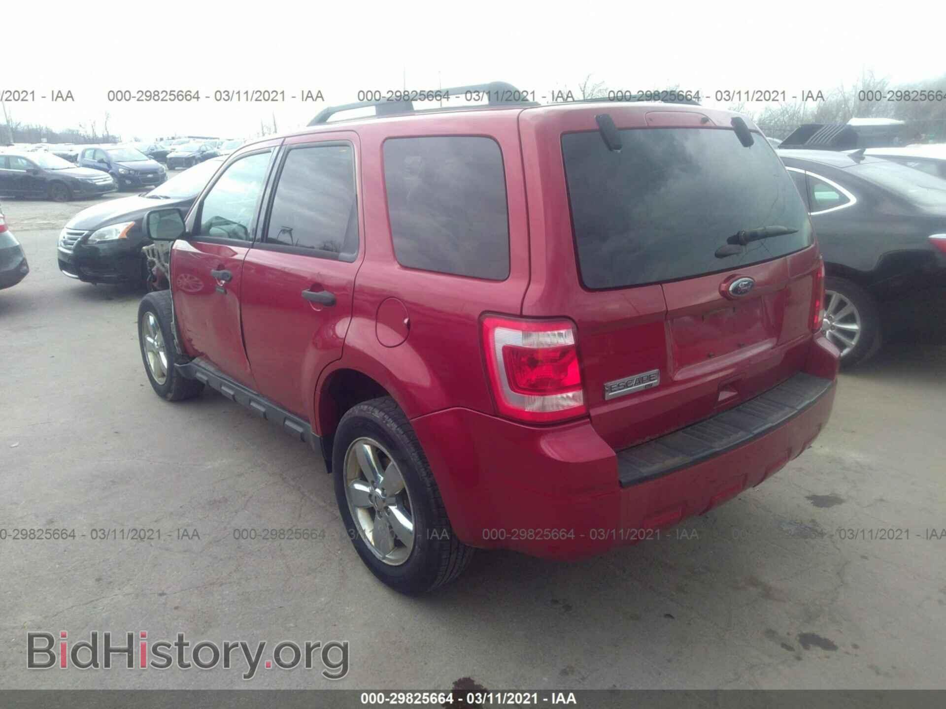 2011 FORD ESCAPE - VIN: 1FMCU9D77BKA91736 - Фото 3