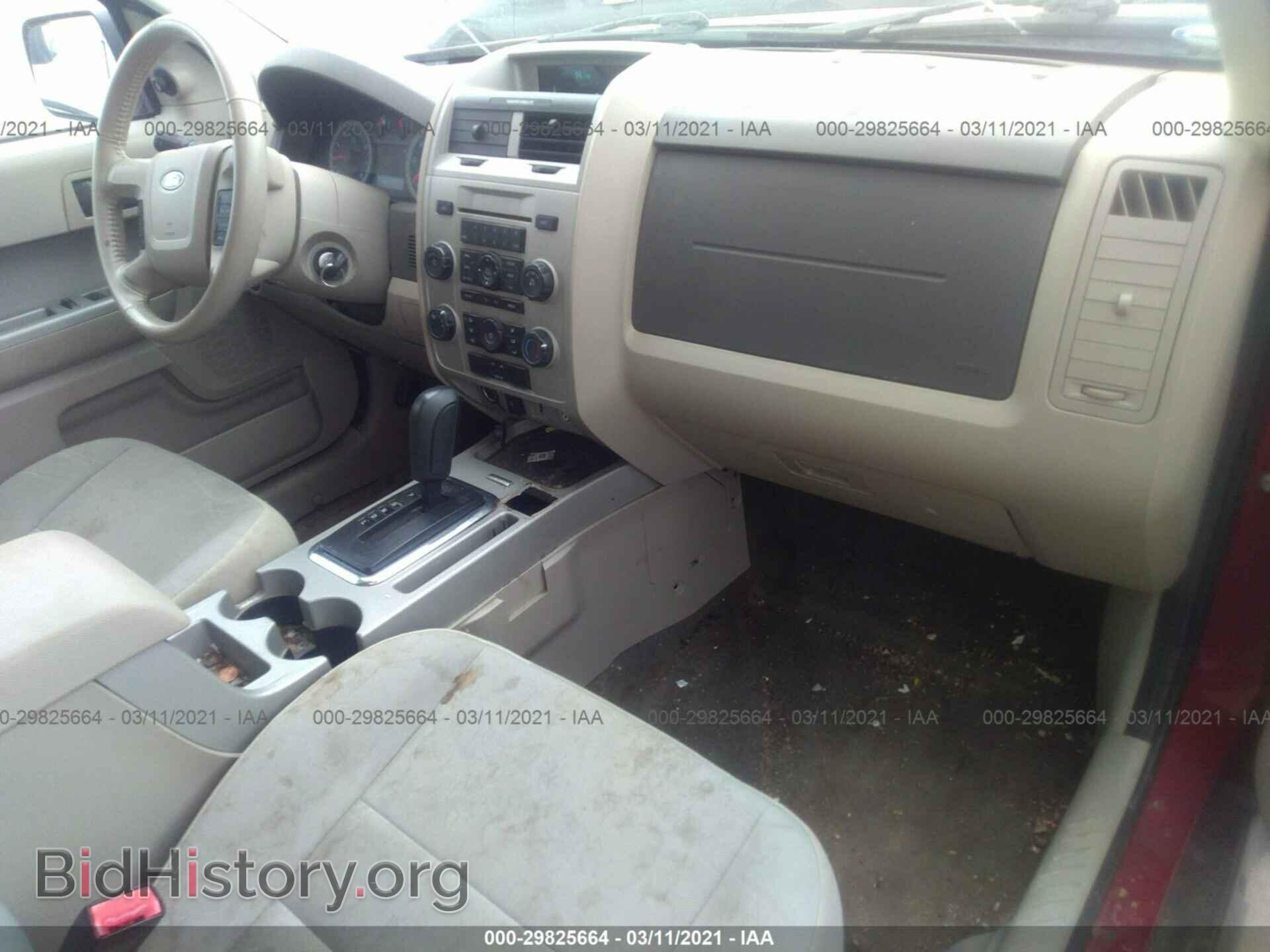 2011 FORD ESCAPE - VIN: 1FMCU9D77BKA91736 - Фото 5