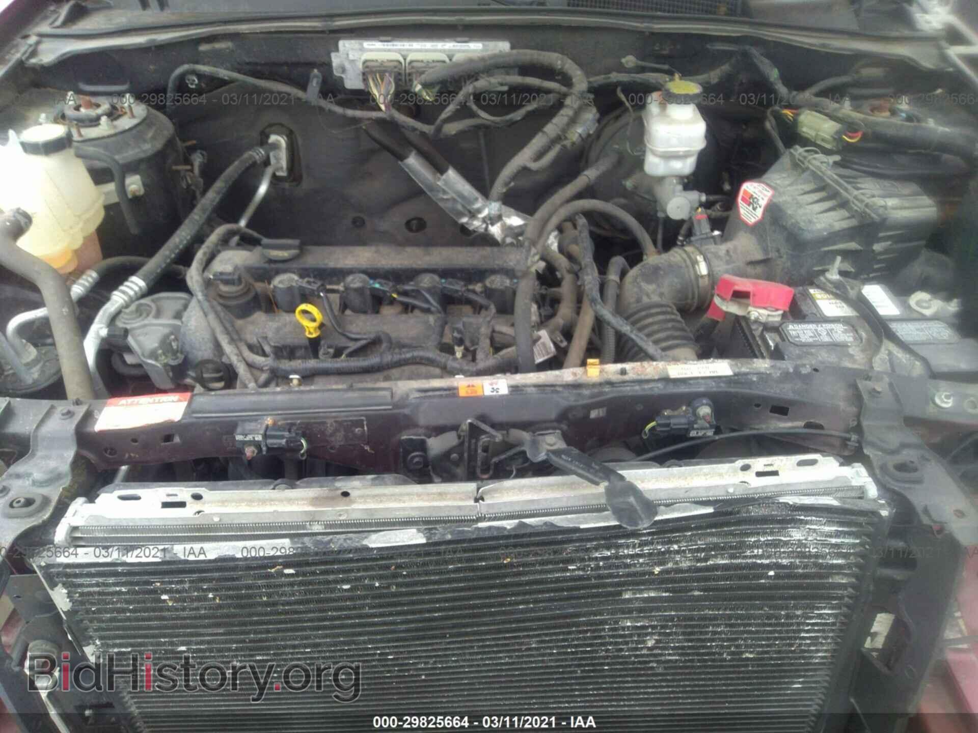 2011 FORD ESCAPE - VIN: 1FMCU9D77BKA91736 - Фото 10
