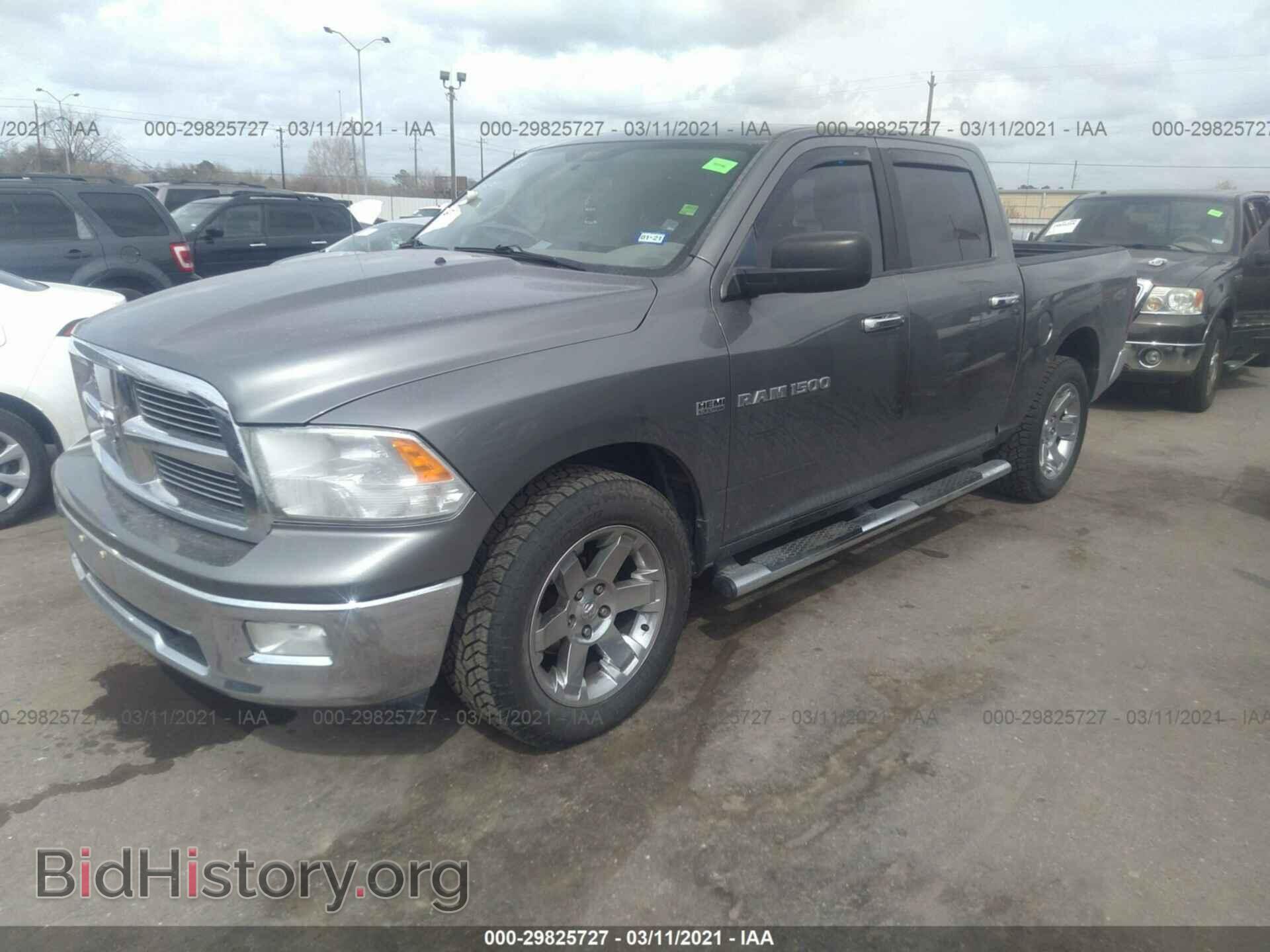 2011 RAM 1500 - VIN: 1D7RB1CT6BS686118 - Фото 2