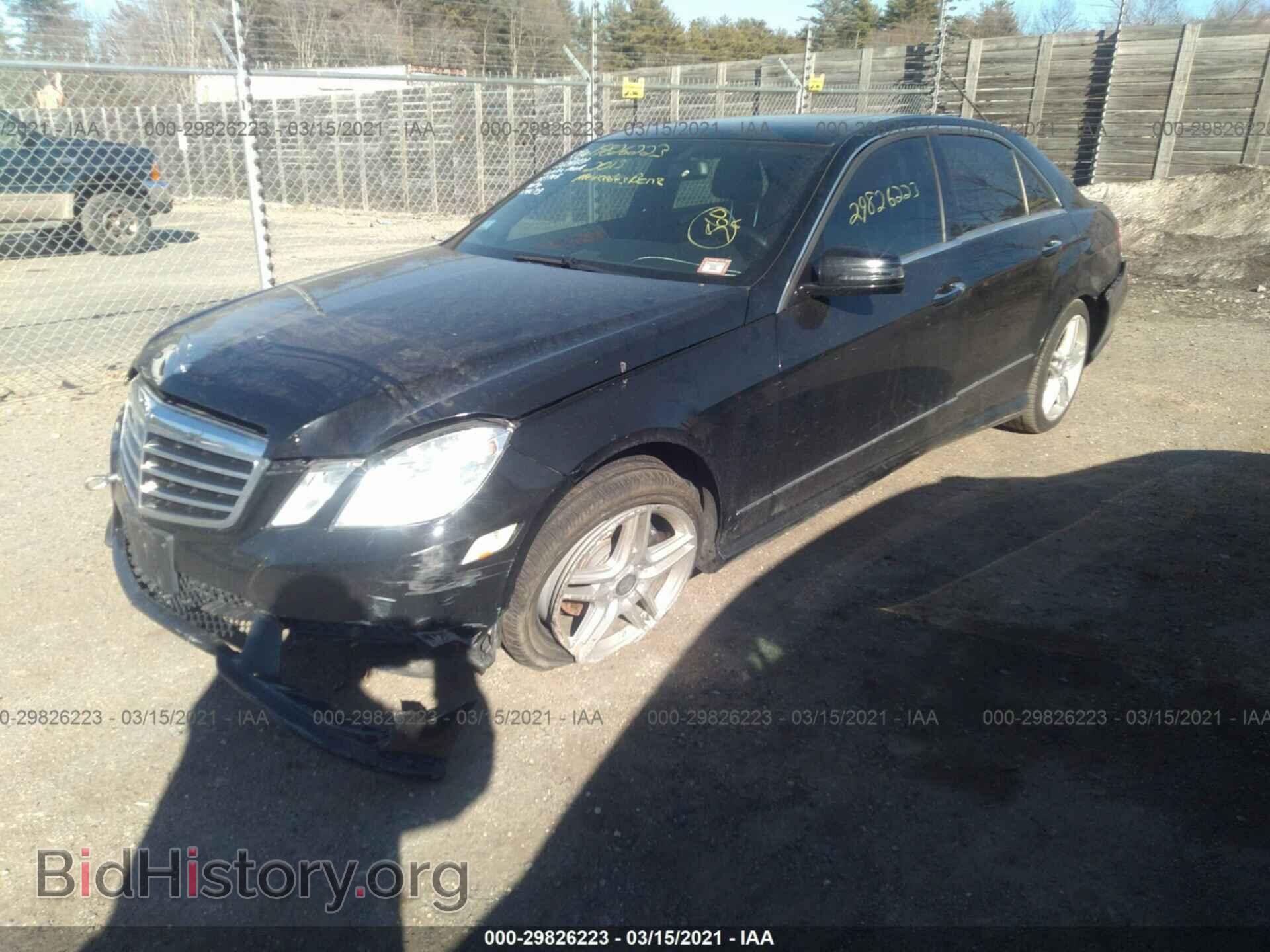 2013 MERCEDES-BENZ E-CLASS - VIN: WDDHF8JB9DA755752 - Фото 2