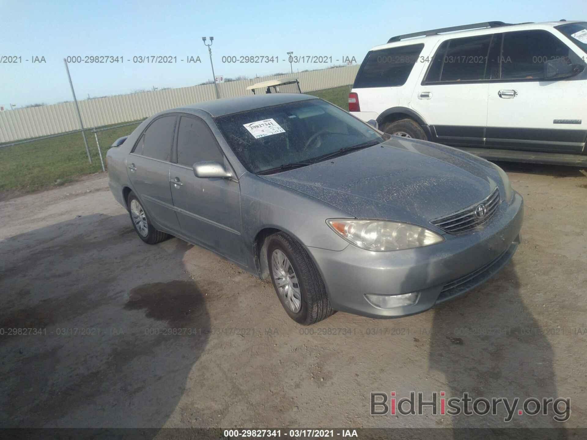 Photo 4T1BE32K36U710212 - TOYOTA CAMRY 2006