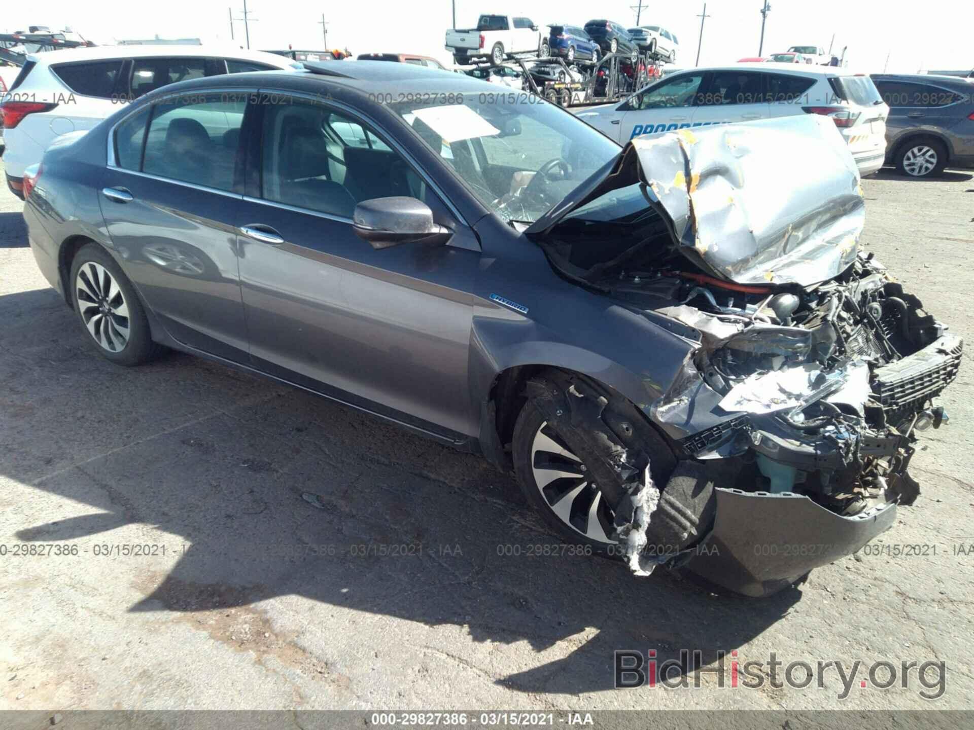 Photo 1HGCR6F75FA009985 - HONDA ACCORD HYBRID 2015