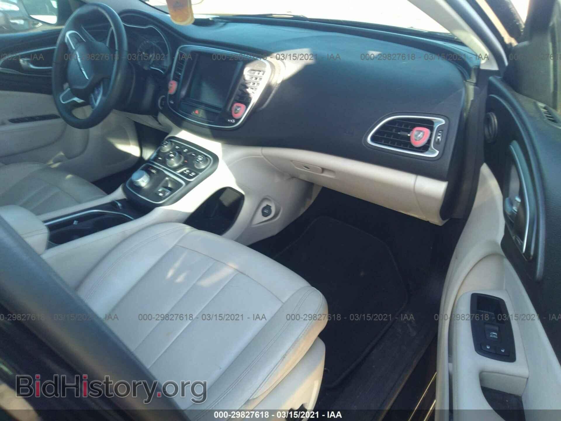 2016 CHRYSLER 200 - VIN: 1C3CCCAB1GN177583 - Фото 5