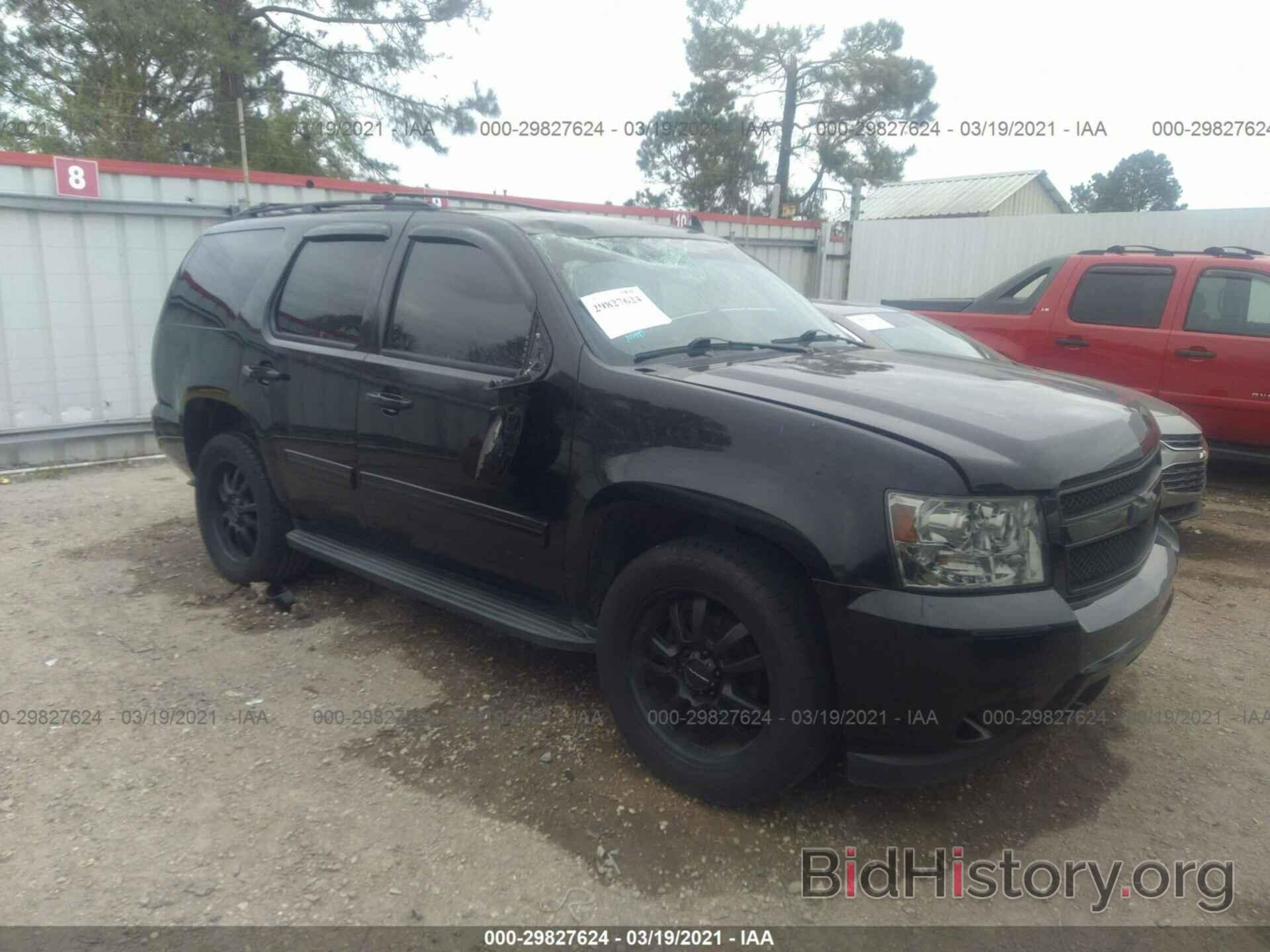 Photo 1GNSCAE01BR292231 - CHEVROLET TAHOE 2011