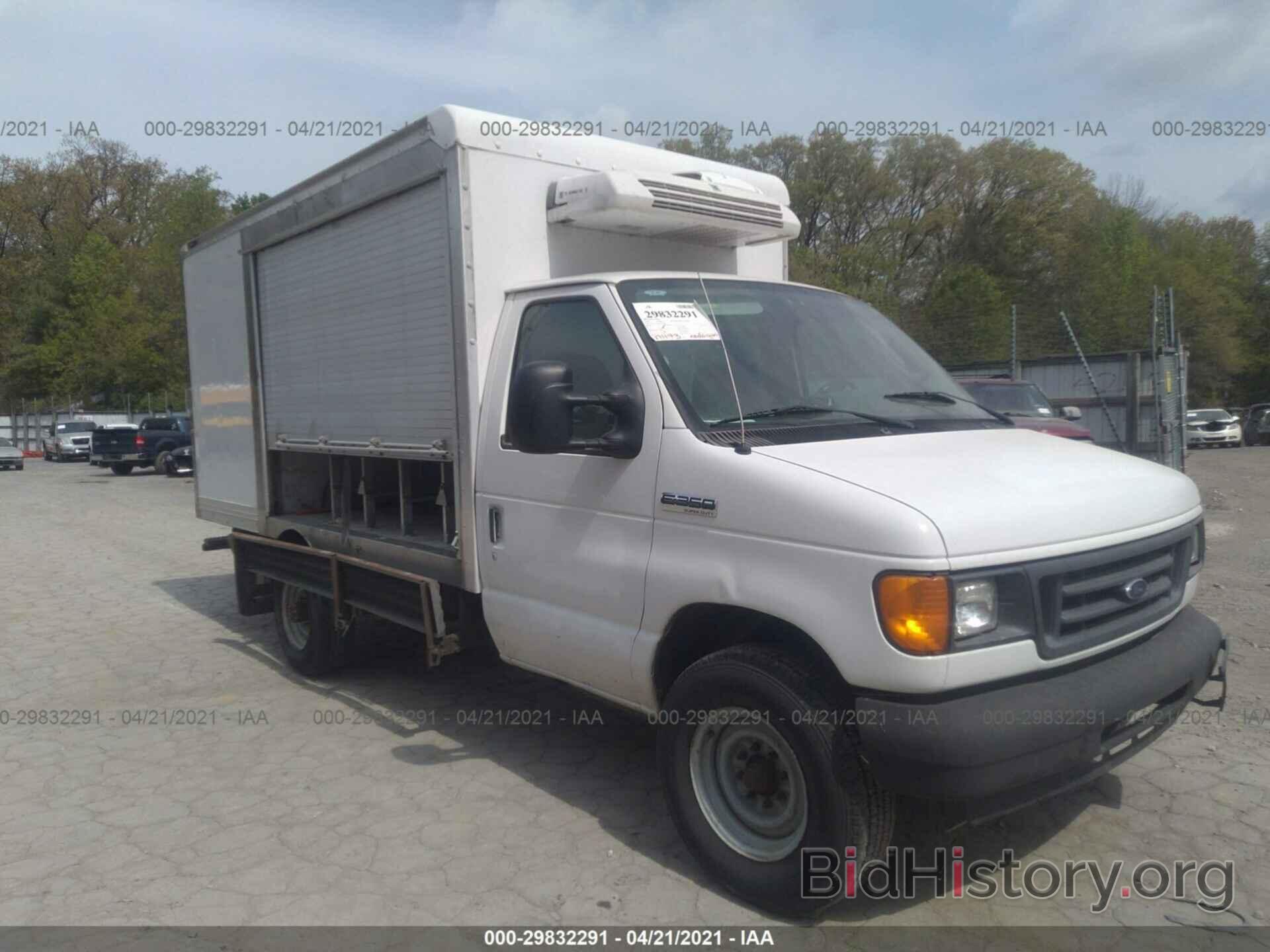 Photo 1FDSE35L46DB32268 - FORD ECONOLINE COMMERCIAL 2006